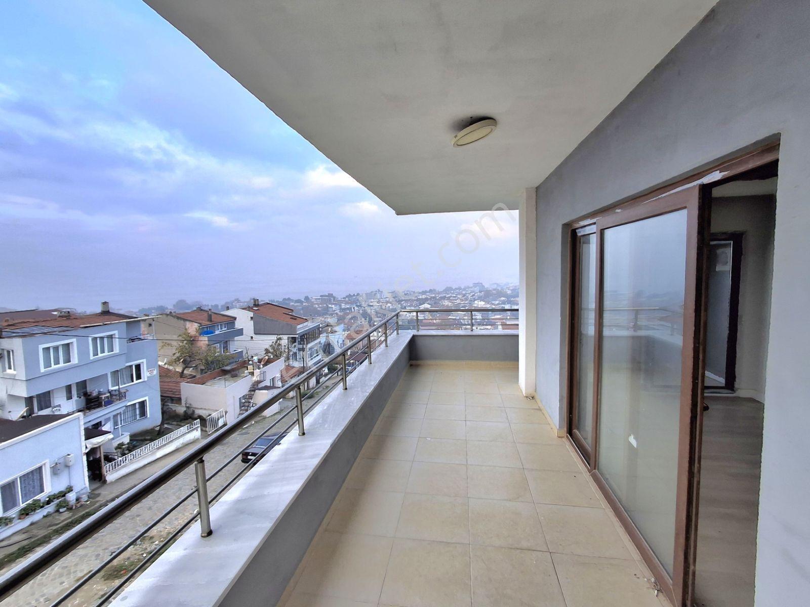 Erdek'te Tüm Dairelerden Deniz Manzaralı Komple Satılık Bina - Görsel 4