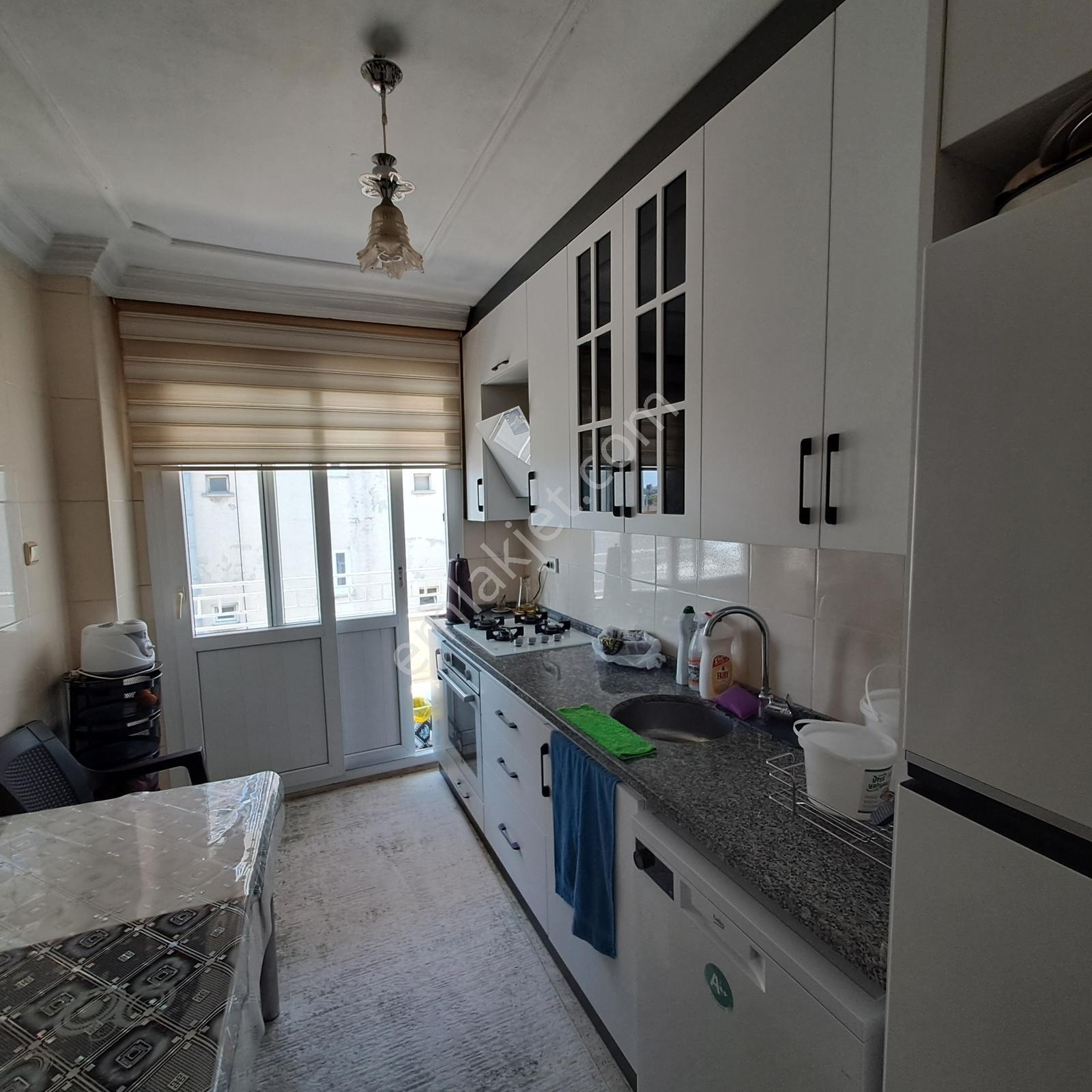 Asyadan Çiftçiler Caddesi Üzerinde 3+1 Satılık - Görsel 3
