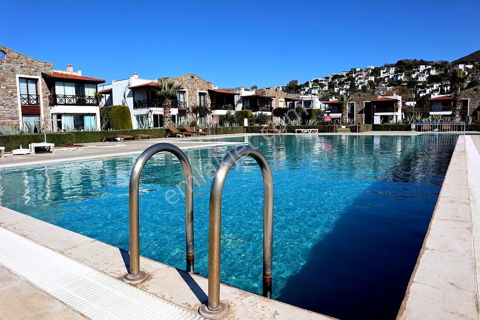 Bodrum Kadıkalesi Kiralık Havuzlu Dublex Eşyalı Lüks Villa