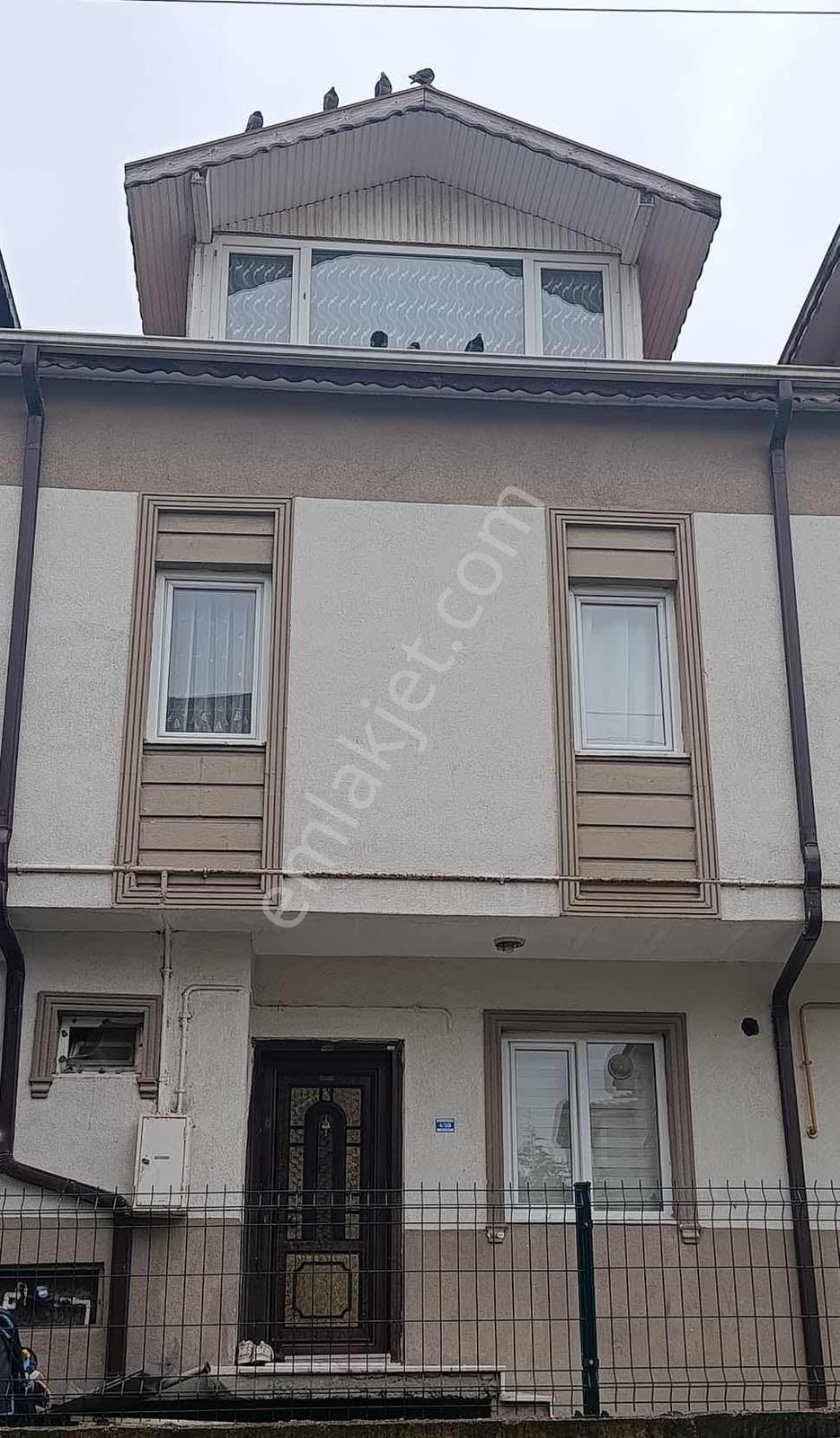 Ayşe Emlaktan Fatih Merkez'de 5+1 Triblex - Görsel 2