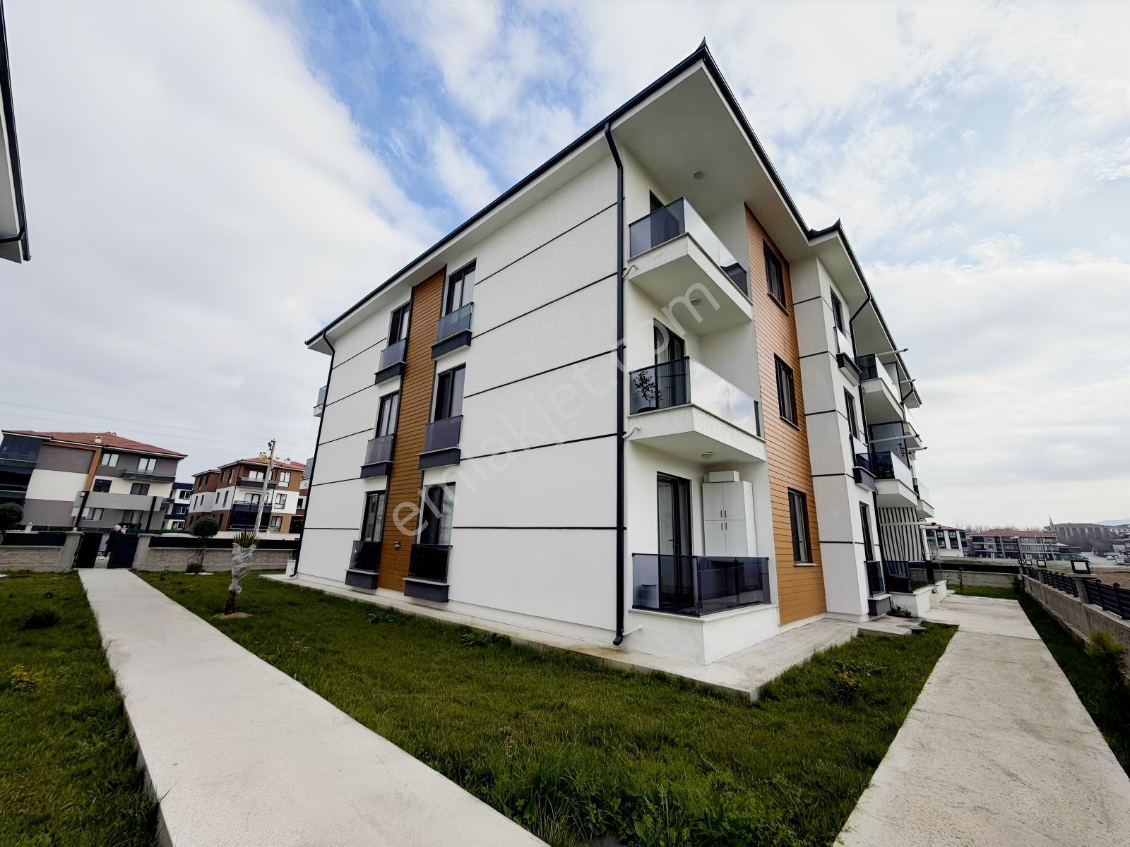 Ayşe Emlak'tan Fatih Mahallesinde Site İçerisinde Satılık Daire - Görsel 17