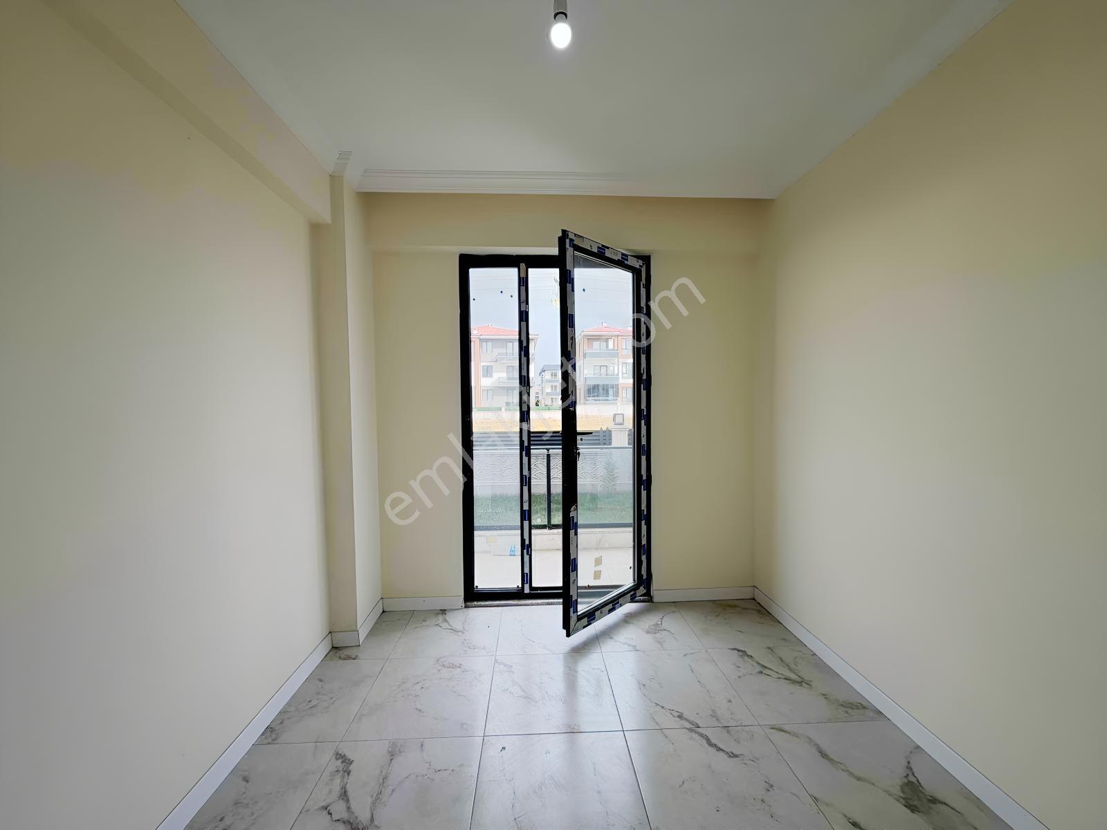 Ayşe Emlak'tan Fatih Mahallesinde Site İçerisinde Satılık Daire - Görsel 3