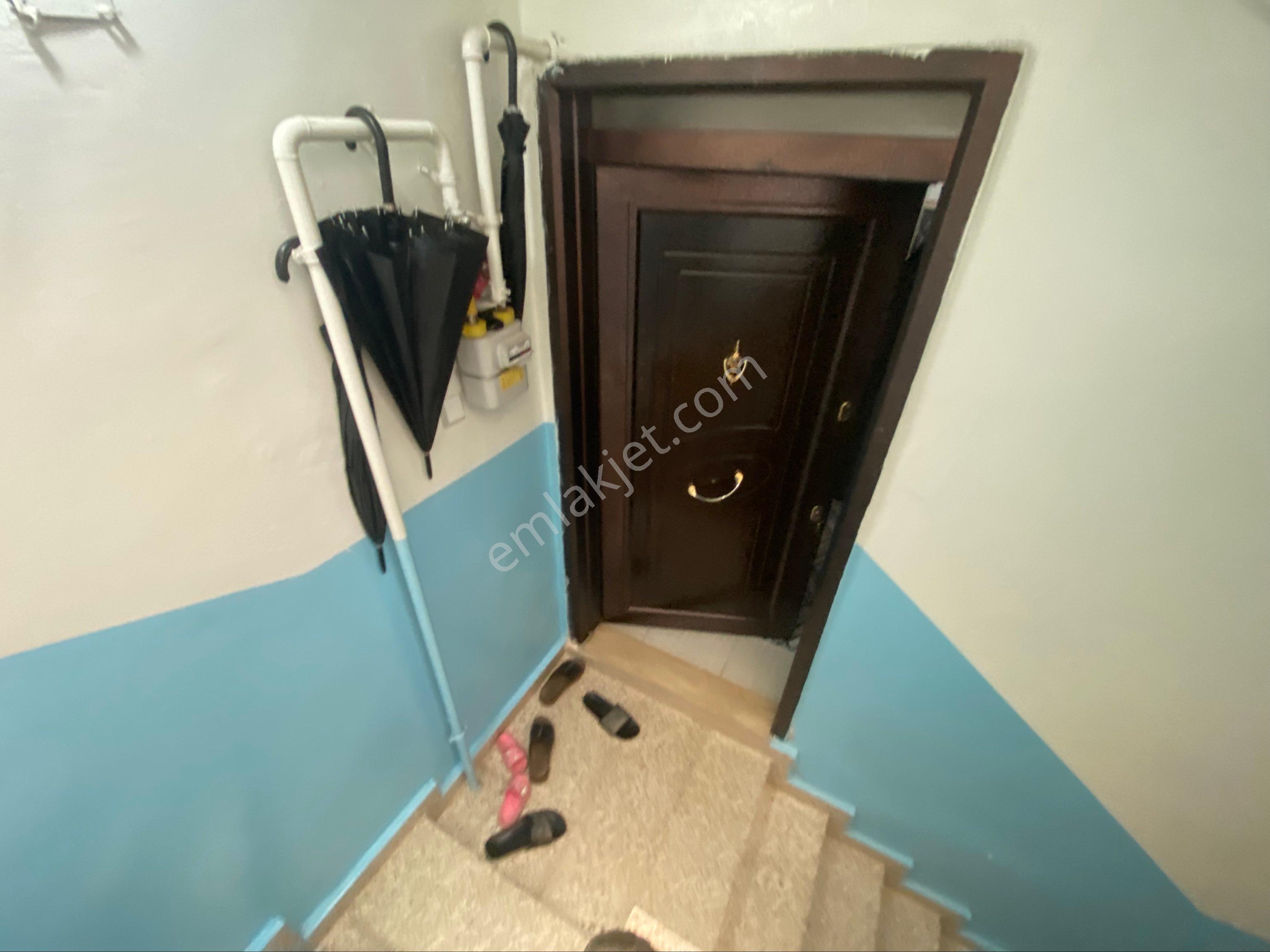 Güneş De 70m2, 2 Katlı,2 Şer Odalı, D. Gazlı,yalıtımlı Ev - Görsel 12