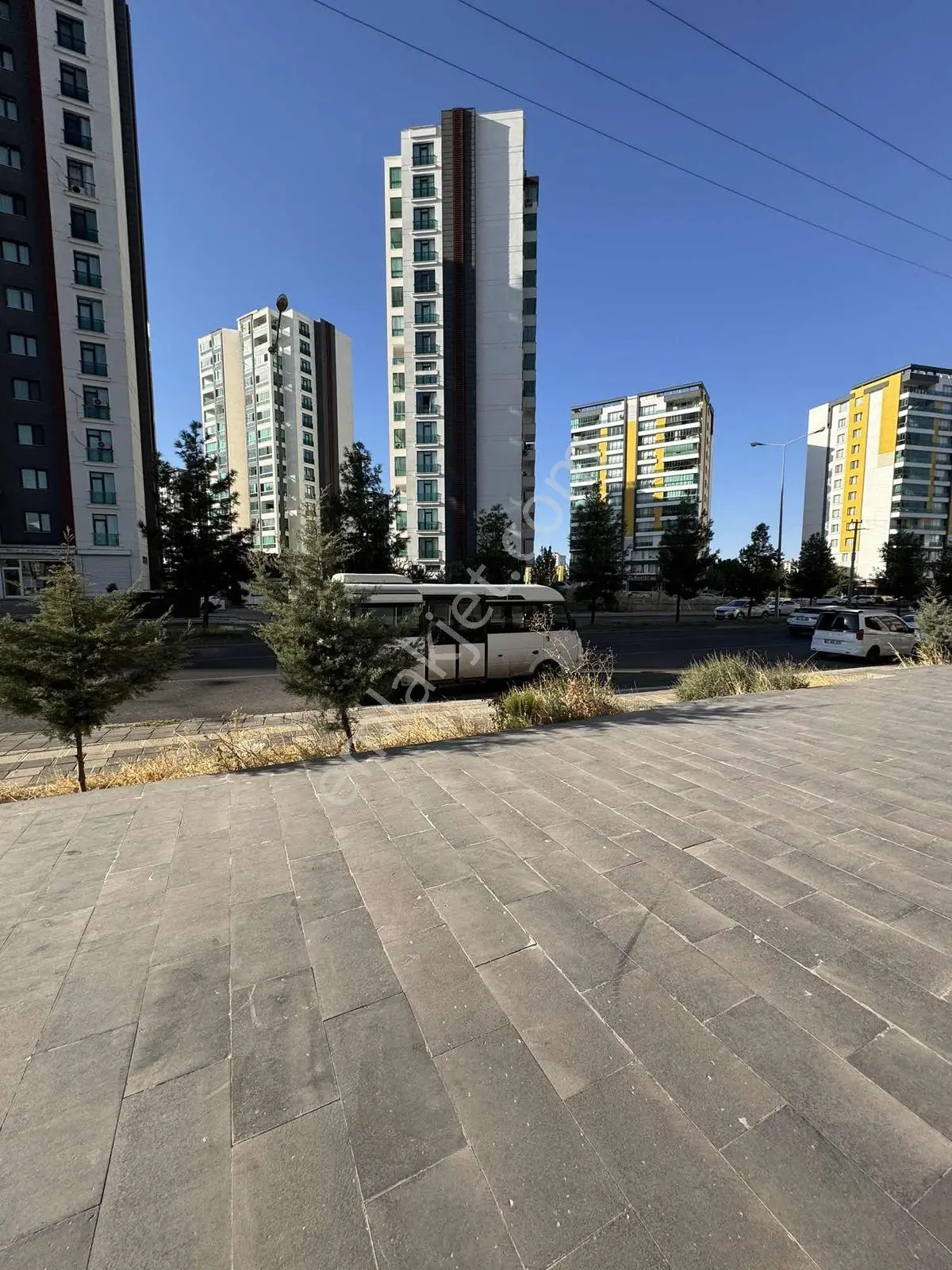Rota'dan Tabela Değeri Yüksek Mastfroş Girişi Kiralık Dükkan - Görsel 5