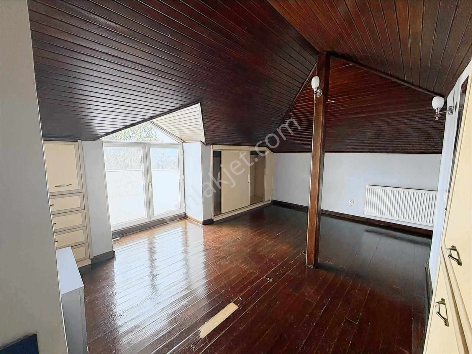 Ayşe Emlak'tan Sapanca Kırkpınar Koru Evlerinde Kiralık Villa - Görsel 8