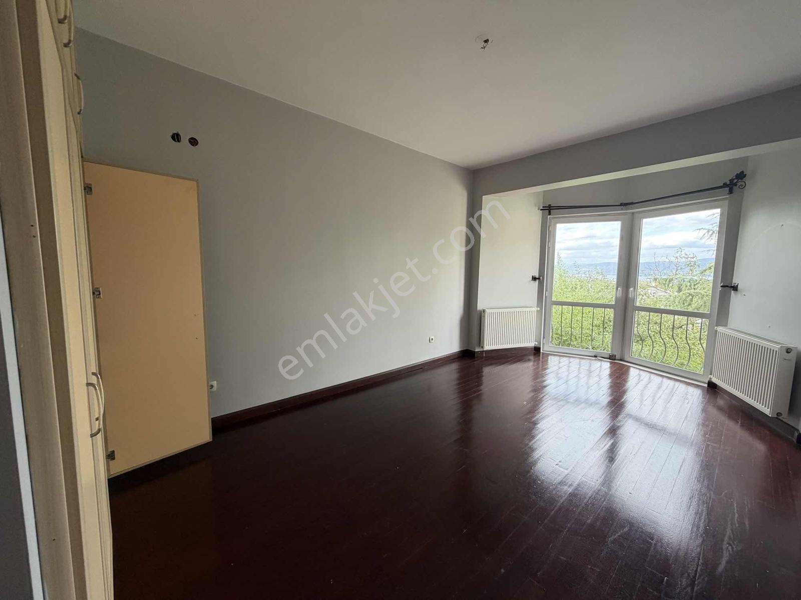 Ayşe Emlak'tan Sapanca Kırkpınar Koru Evlerinde Kiralık Villa - Görsel 12