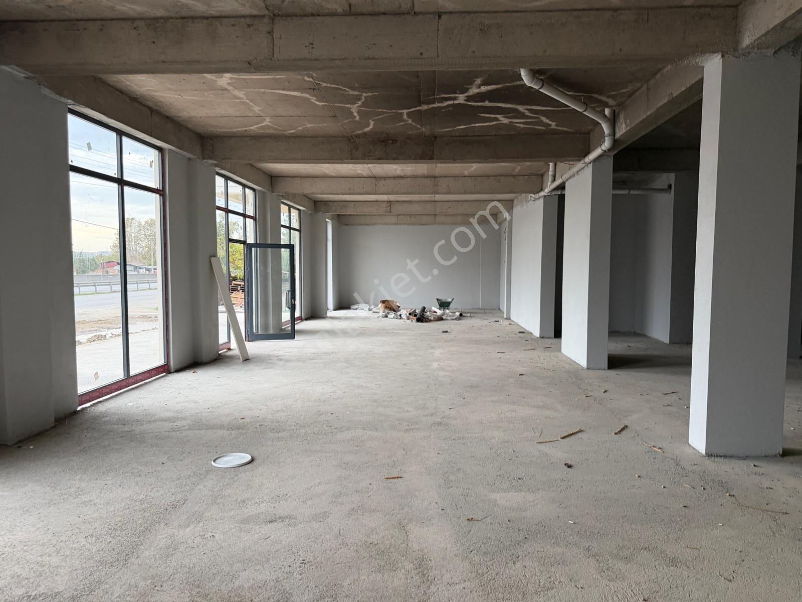 E-5 Cepheli | Yüksek Tabela Değeri | 380m2 | Kiralık Dükkan&depo - Görsel 11