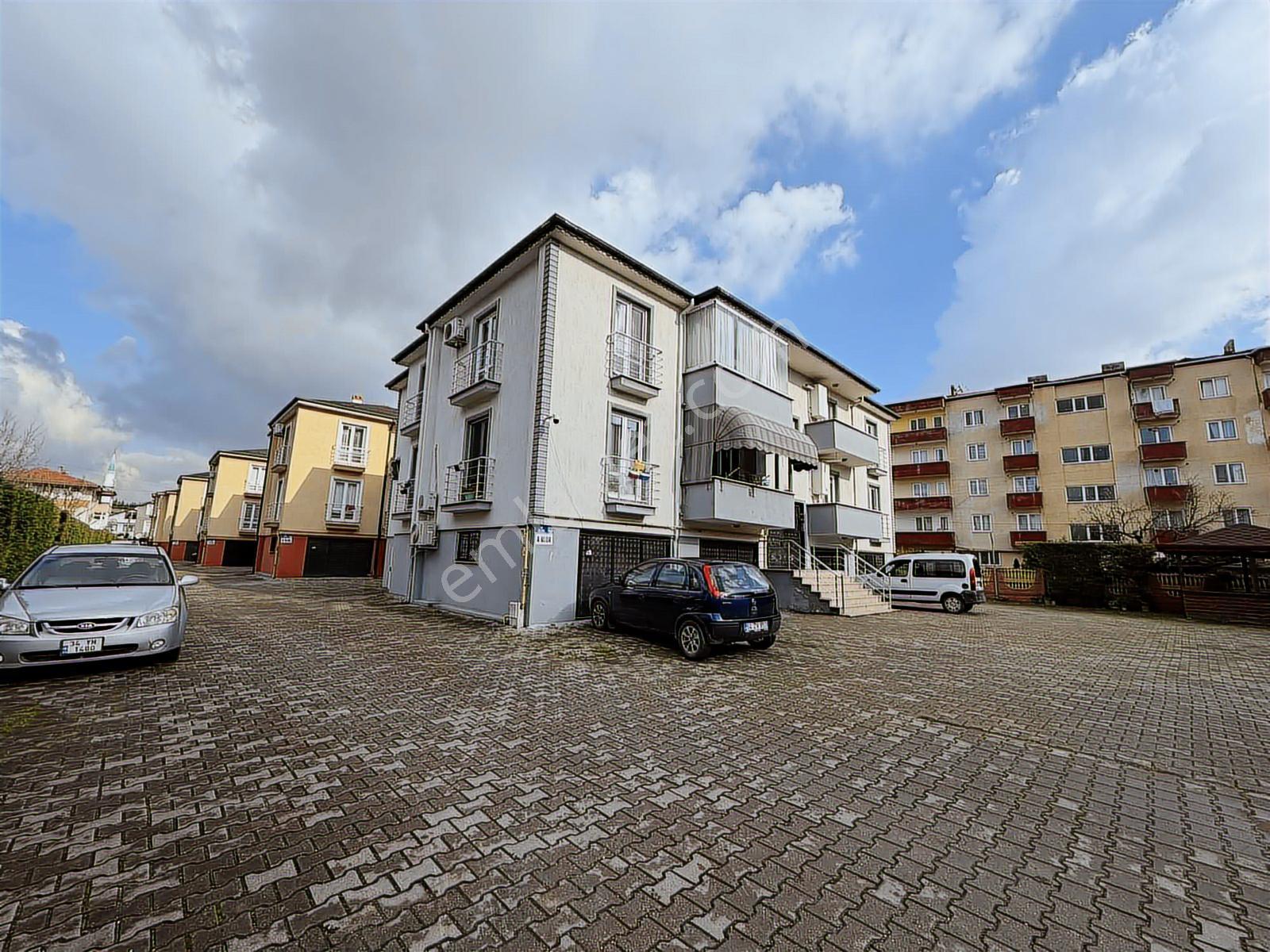 Ayşe Emlak'tan Arifbeyde Site İçerisinde Garajlı Satılık Daire - Görsel 3