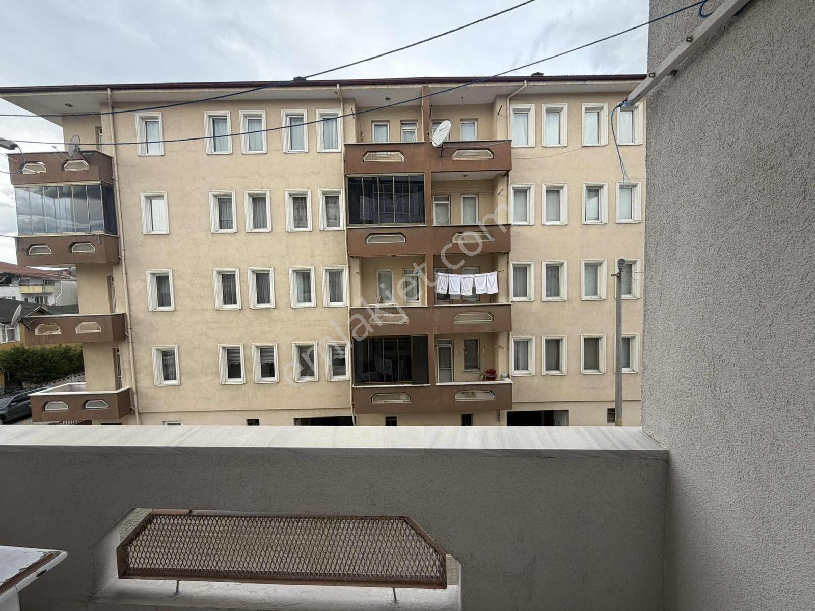Ayşe Emlaktan Arifiye Merkezde Satılık Daire - Görsel 23