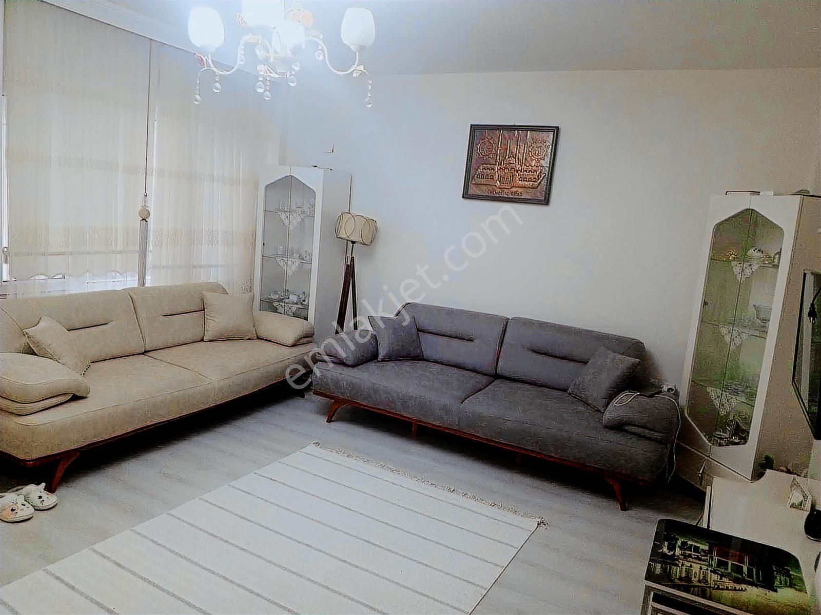 Ayşe Emlak'tan Yeni Belediye Karşısı Satılık Daire - Görsel 2