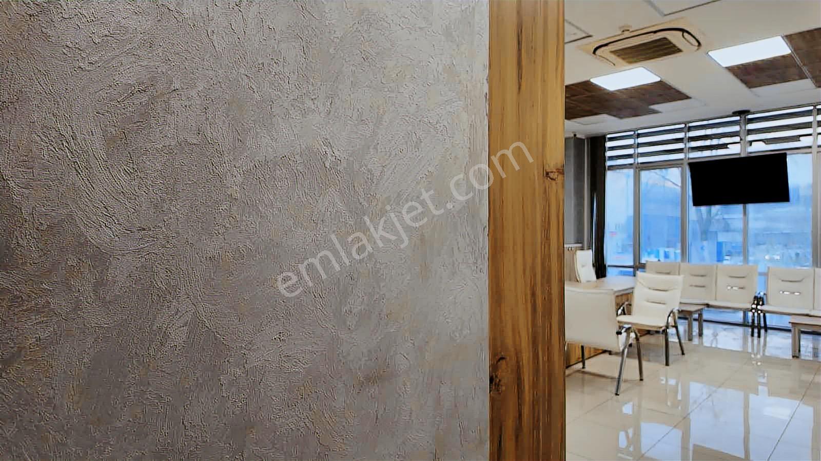 Seah Karşısı Eşyalı En Değerli Köşe Ofisi / Yüksek Tabela Değeri - Görsel 6