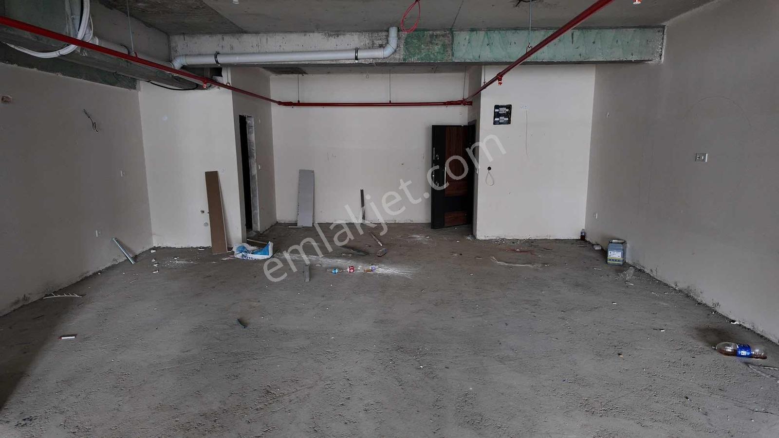 Enes Baylan'dan Erenler'de Köşe Satılık Ofis - Görsel 7