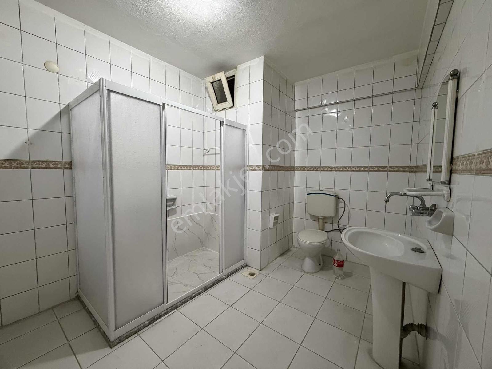 Ayşe Emlak'tan Hastaneye Yürüme Mesafesinde Kiralık Daire - Görsel 19