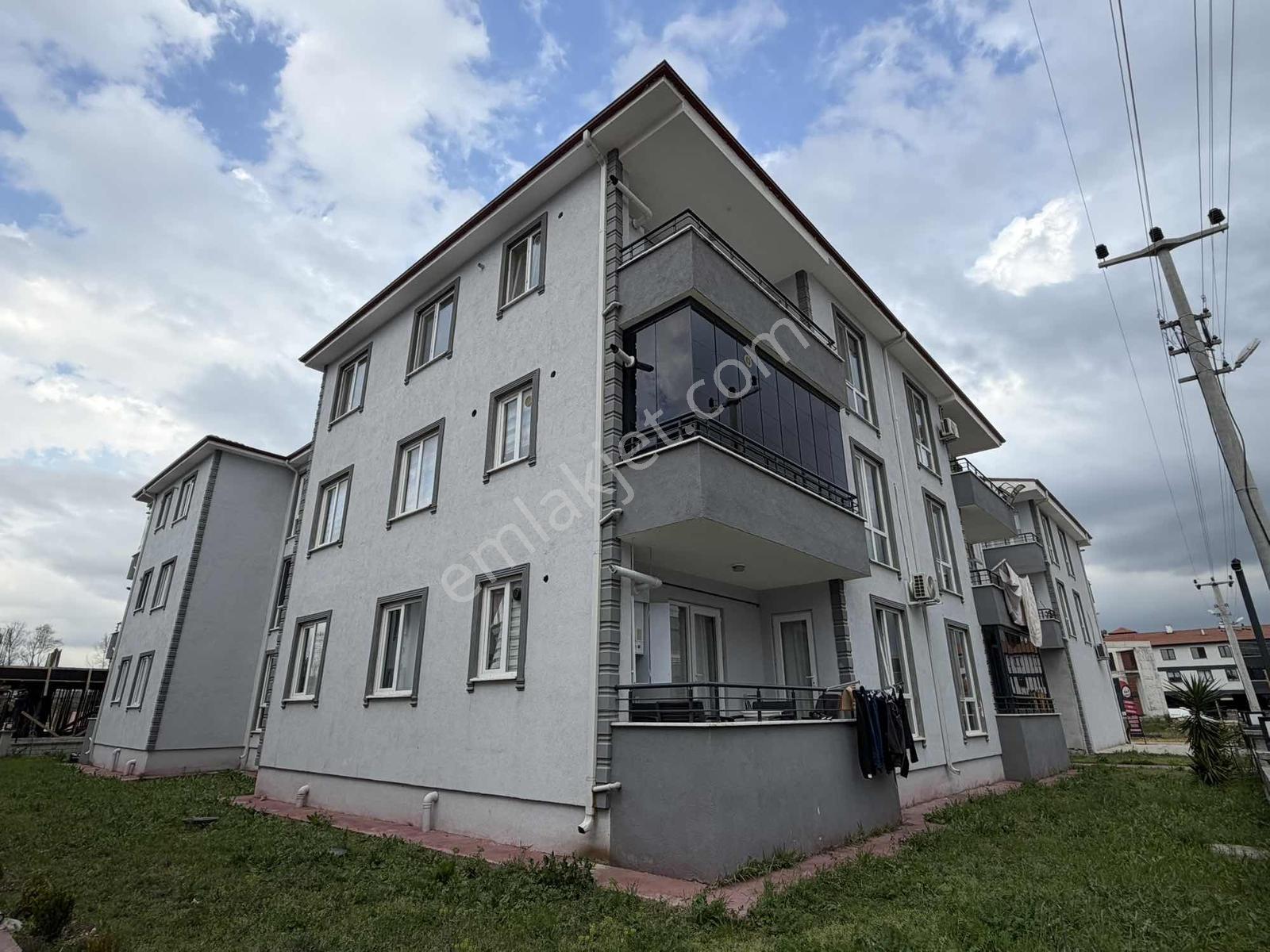 Ayşe Emlak'tan Fatih Mahallesinde Kiralık Daire - Görsel 2