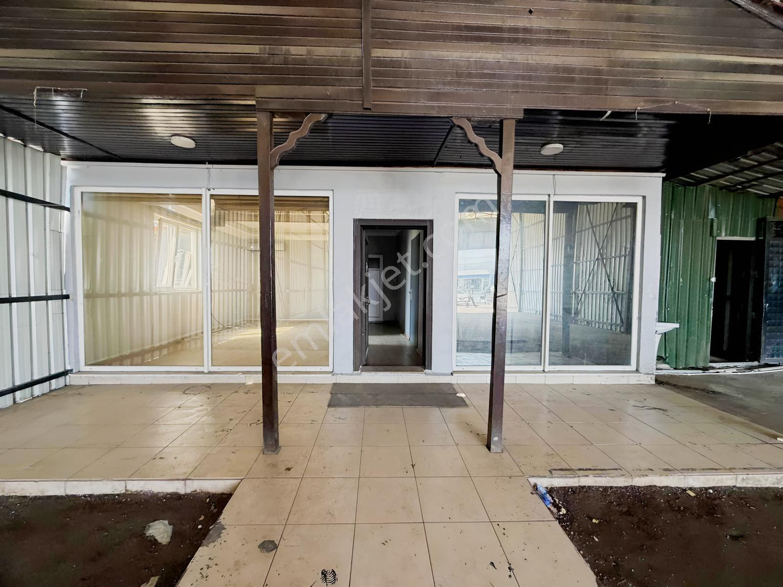 Ayşe Emlak'tan Tabela Değeri Yüksek Ticari Kiralık Dükkan - Görsel 24