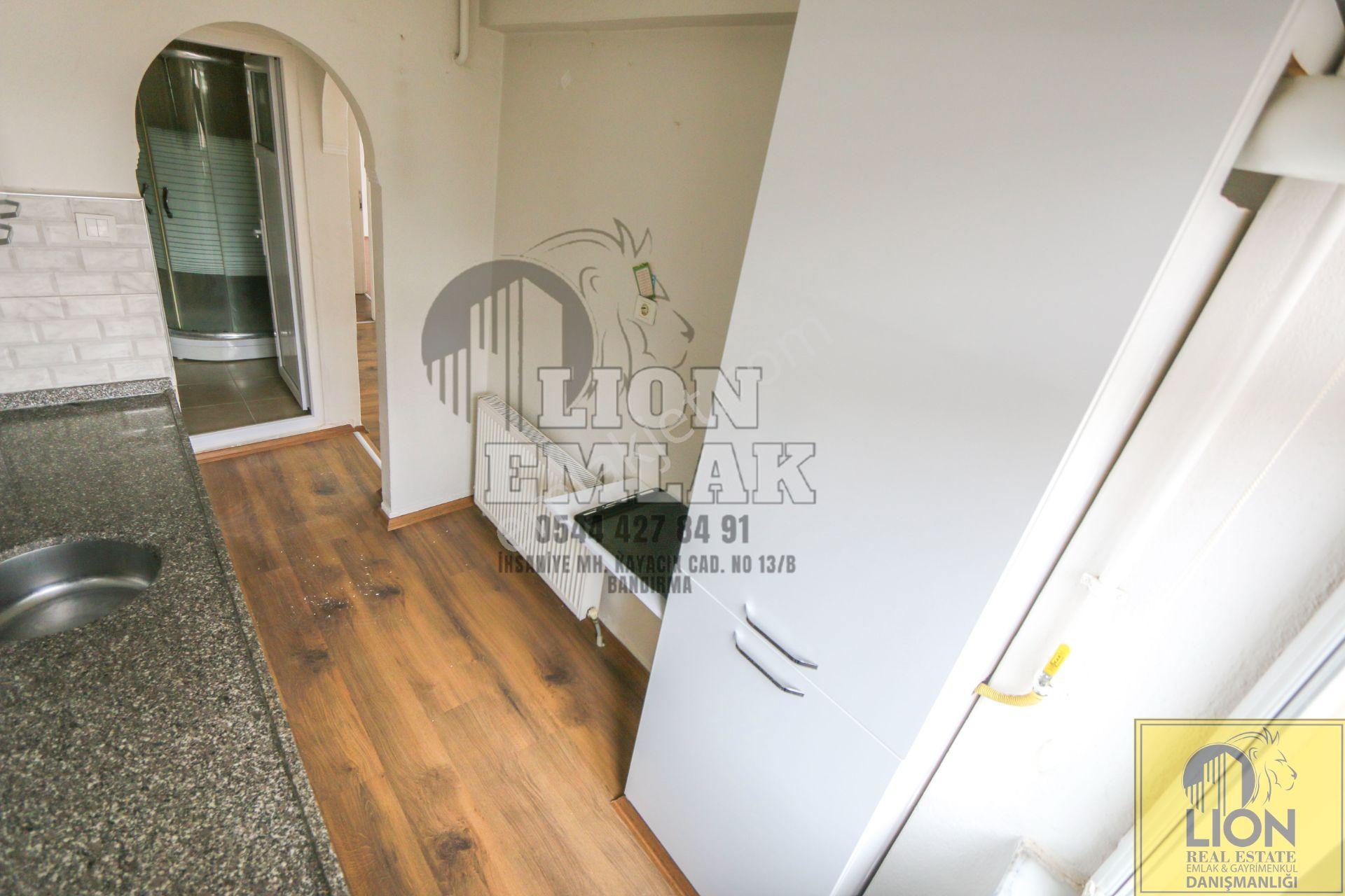 Lıon Emlak'tan 17 Eylül'de Masrafsız Köşe Konumlu Kiralık 2+1 Daire - Görsel 4