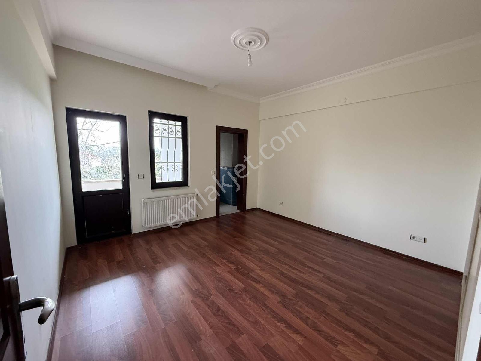 Ayşe Emlaktan Kiralık Villa - Görsel 30