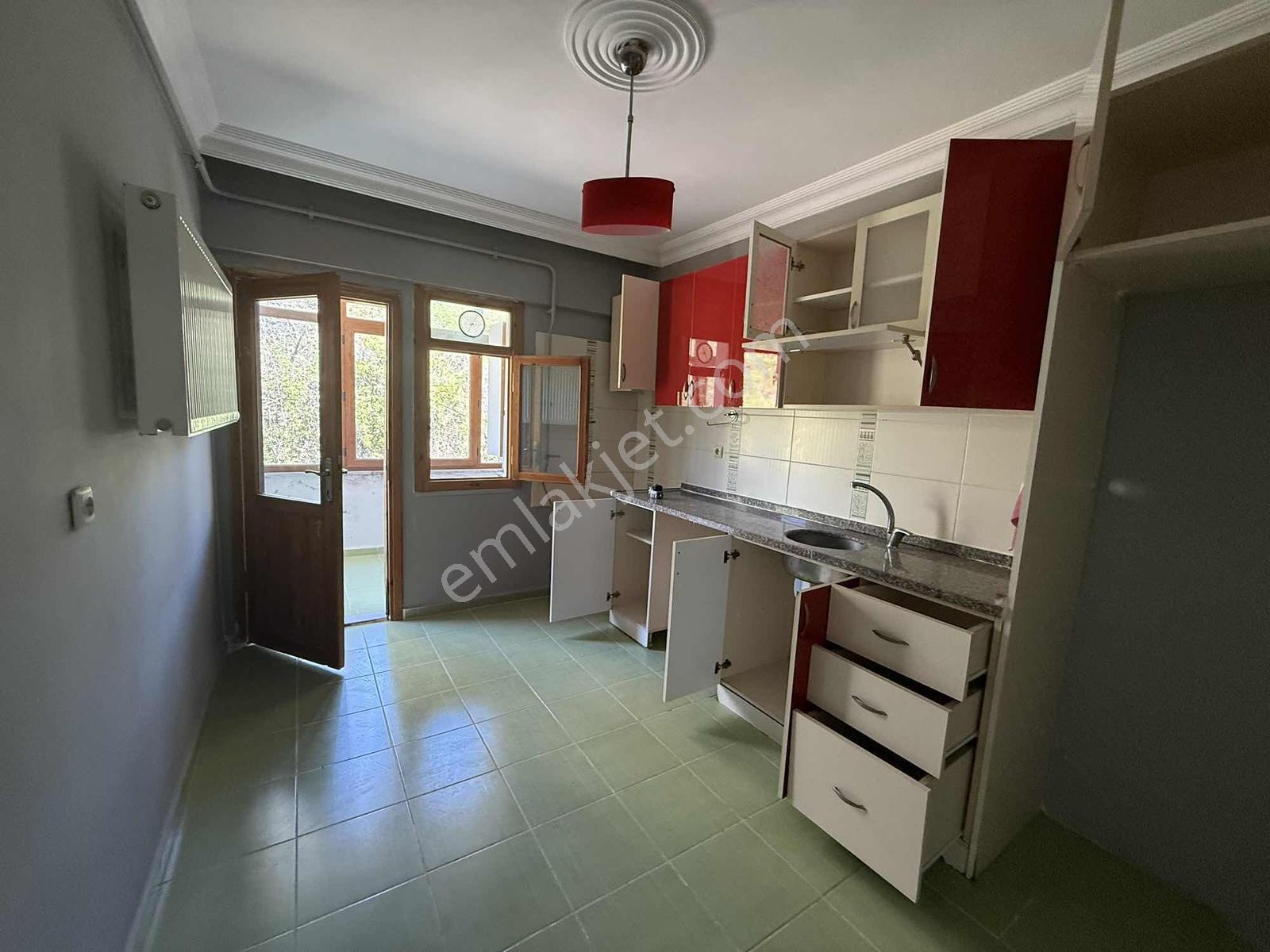 Ayşe Emlaktan Neviyede Kiralık 2+1 Daire - Görsel 10