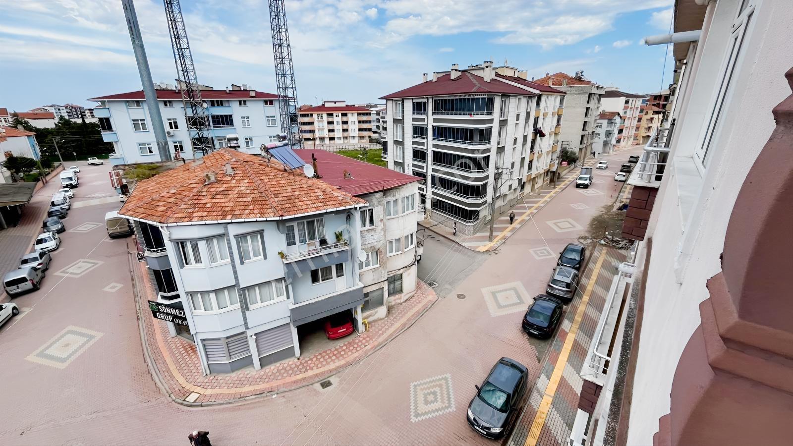 Bafra Vıp Gym.den İshaklı Eski Şube Cad.de 3+1 Kiralık Daire - Görsel 28