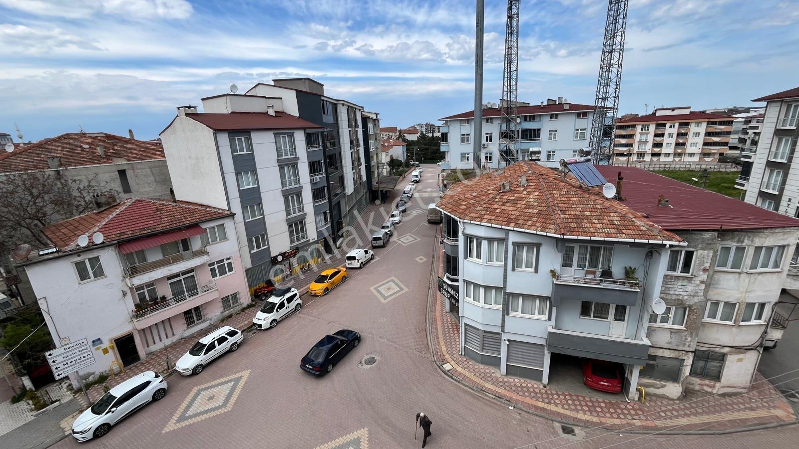 Bafra Vıp Gym.den İshaklı Eski Şube Cad.de 3+1 Kiralık Daire - Görsel 26