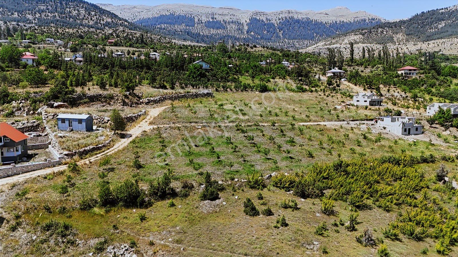 Bolkar'dan Arslanköyde 790m² Göl Manzaralı Araziler - Görsel 6
