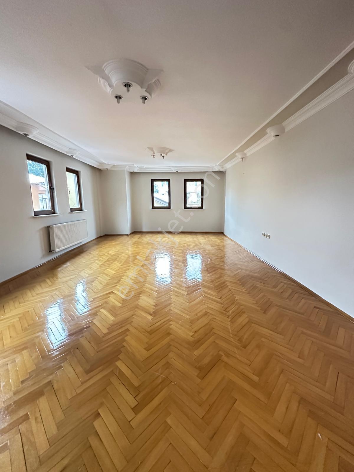 Satılık 4+1 Arakat Daire