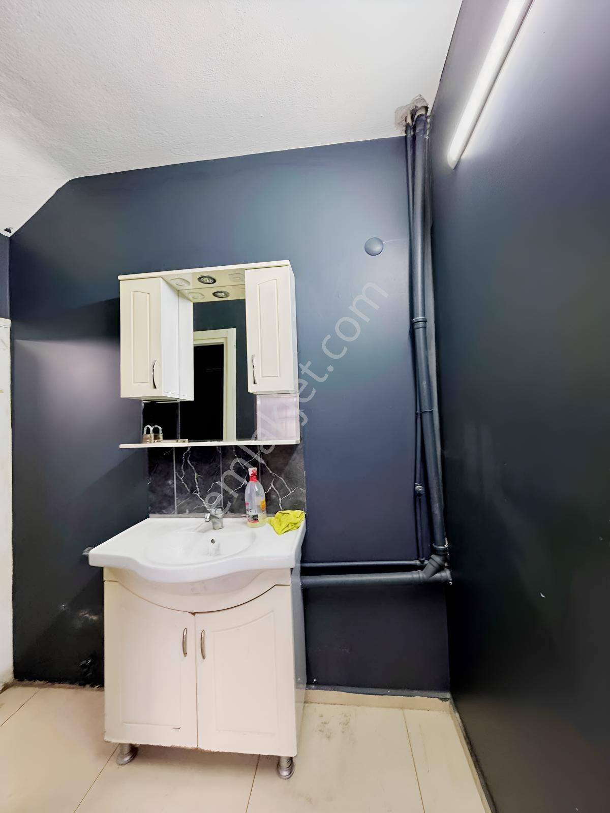 Akın'dan Göksu Mah İşlek Konumda Caddeüzeri 75 M2 Kiralık Dükkan - Görsel 7