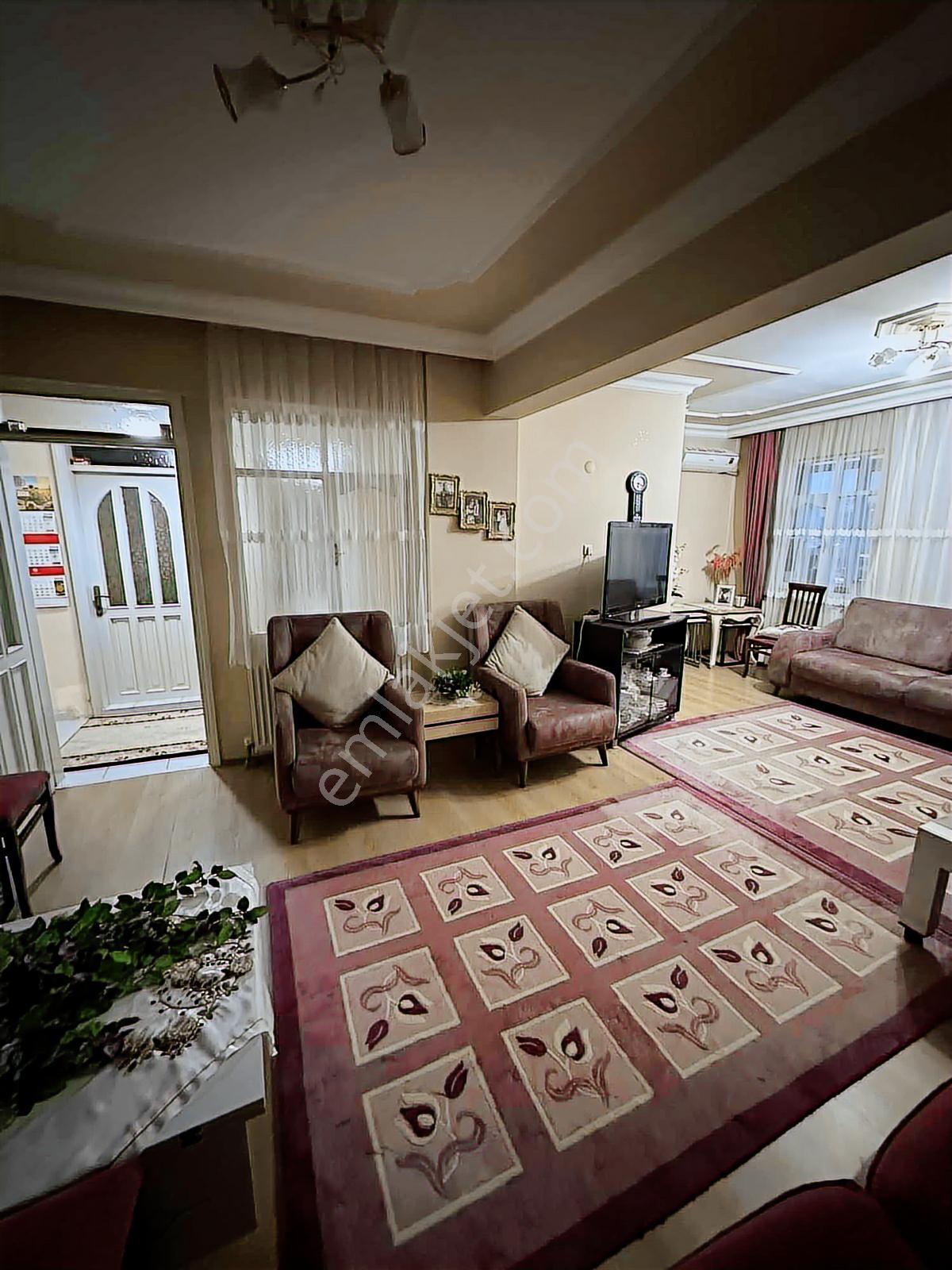Karacabey Türker Bloklarında Satılık Ara Kat Bakımlı Daire - Görsel 32