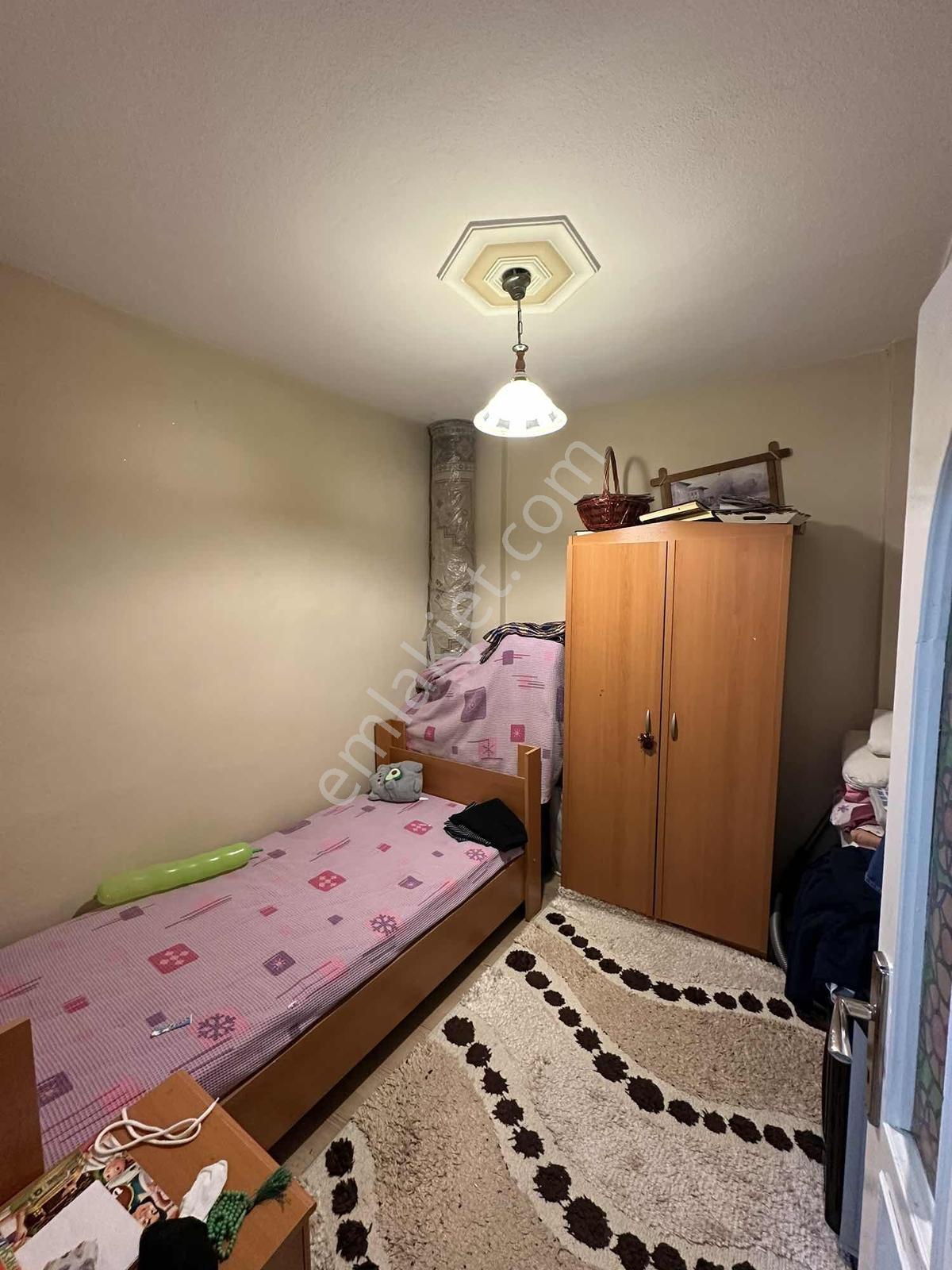 Karacabey Türker Bloklarında Satılık Ara Kat Bakımlı Daire - Görsel 31