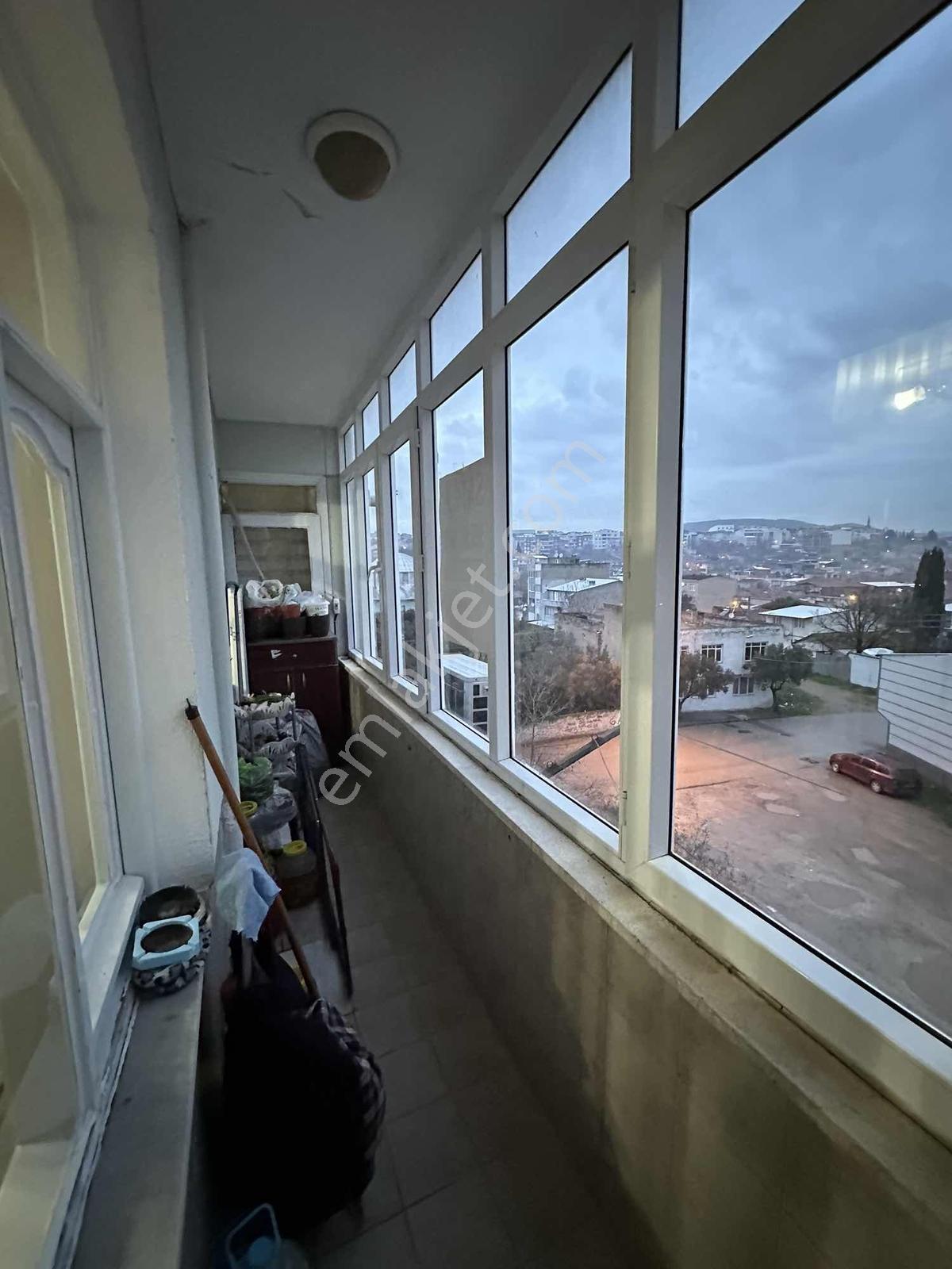 Karacabey Türker Bloklarında Satılık Ara Kat Bakımlı Daire - Görsel 23