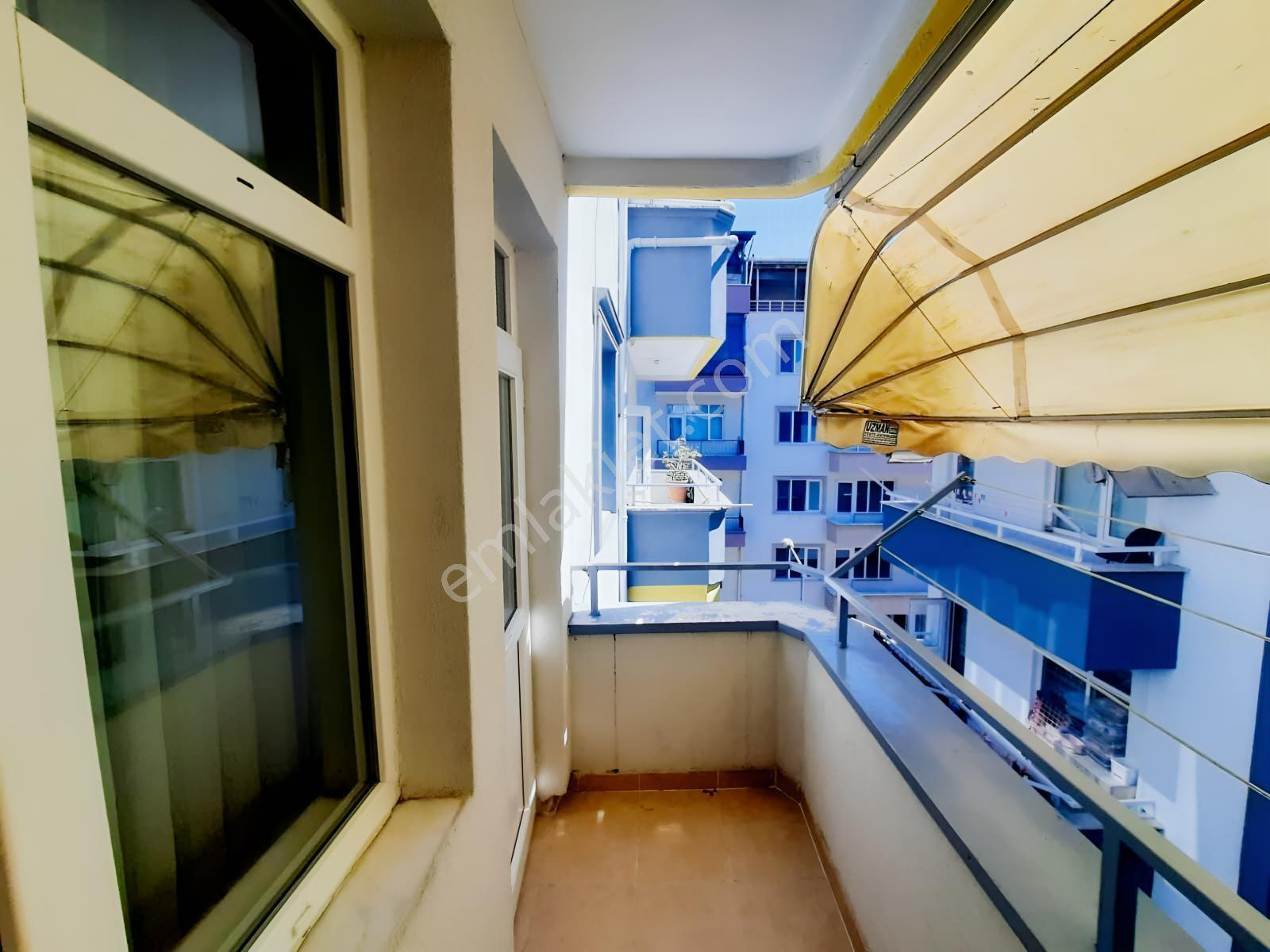 Canik'te 5+2 Ferah, Geniş, Kullanışlı Dubleks Daire - Görsel 17