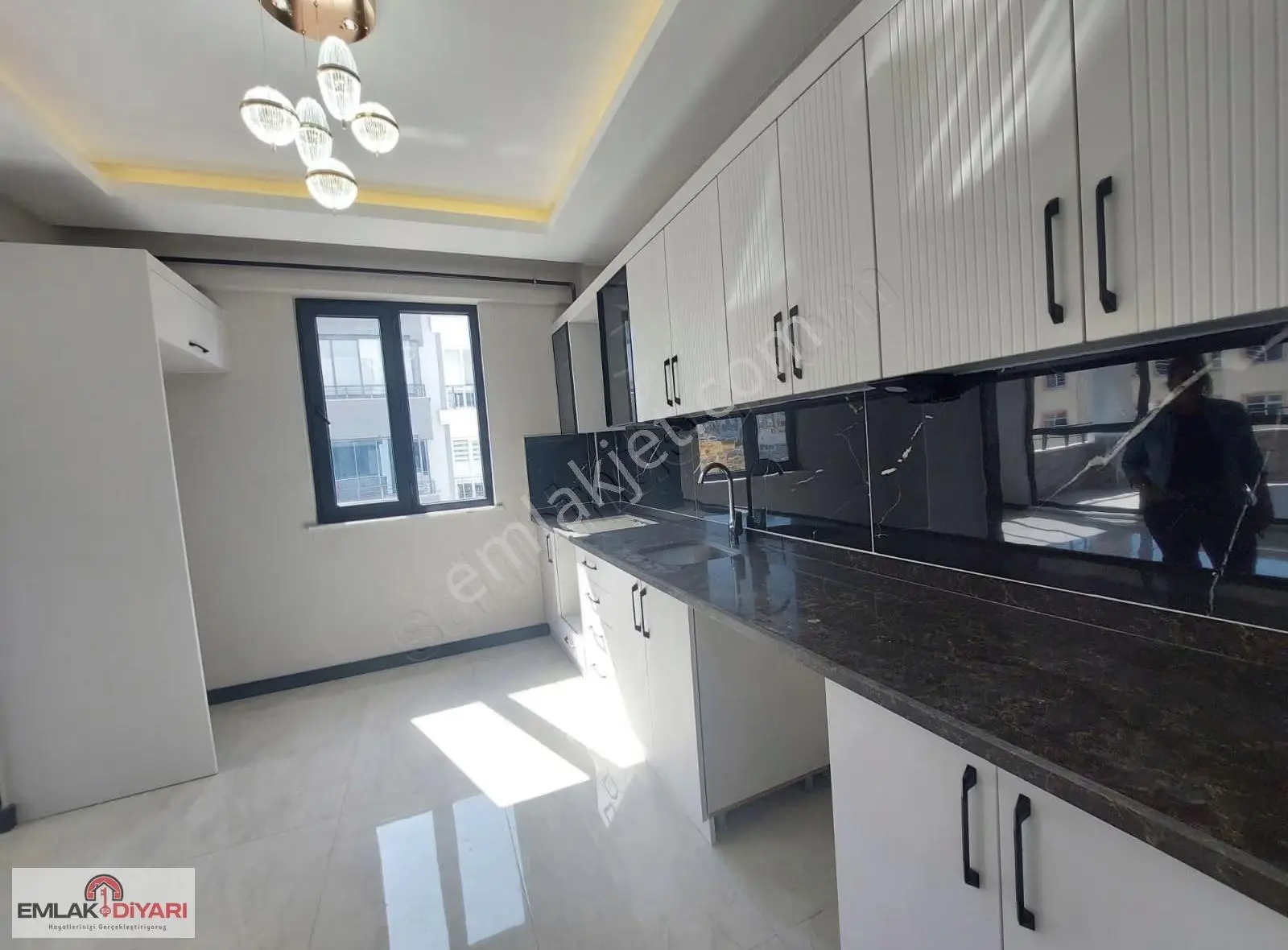 Emlak Diyarından Bülbülzade'de 3.5+1 Lüx Satılık Daire - Görsel 5