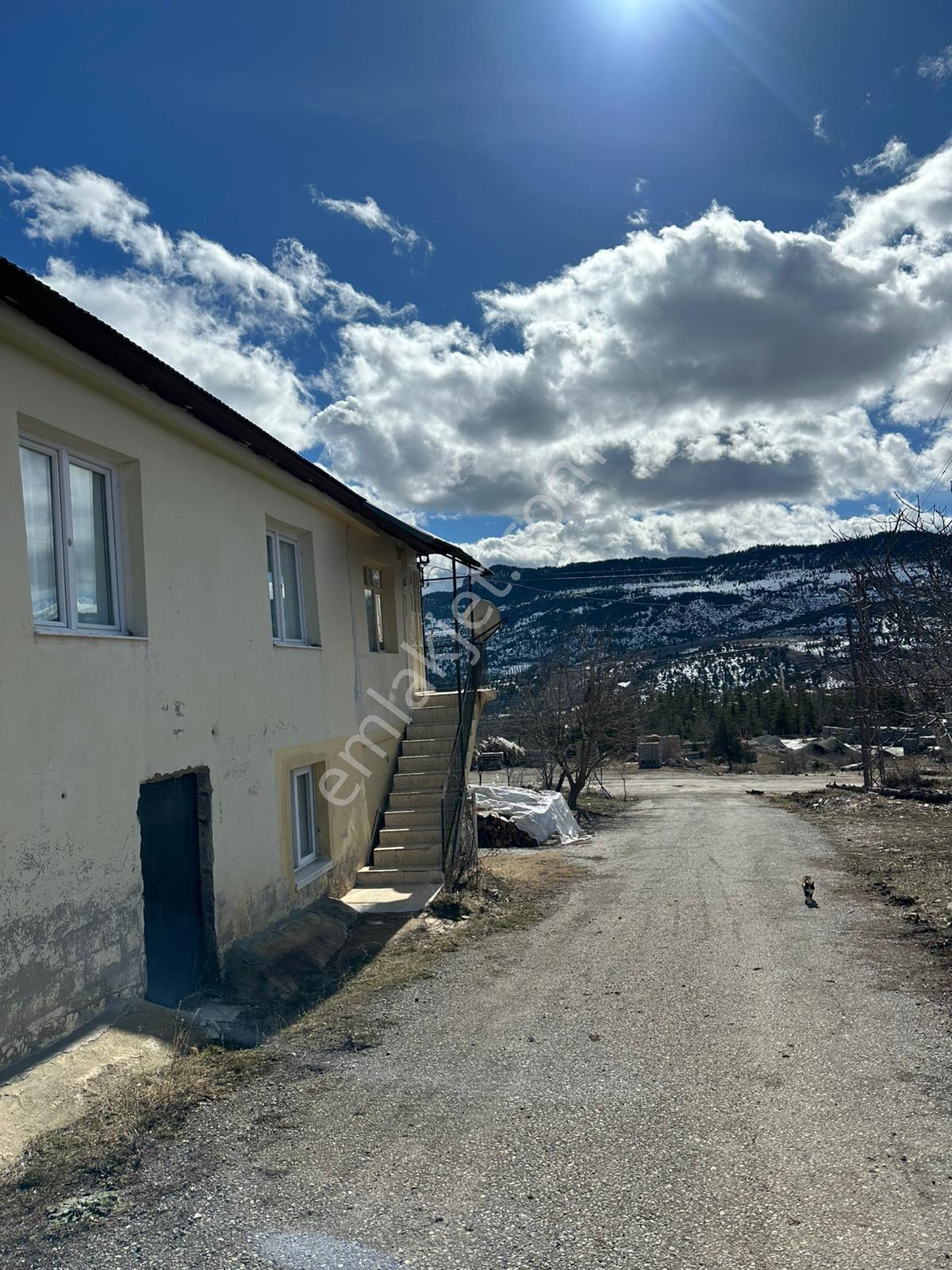 Bolkar Emlaktan Arslanköyde Satılık 2 Katlı Ev Arsası - Görsel 10