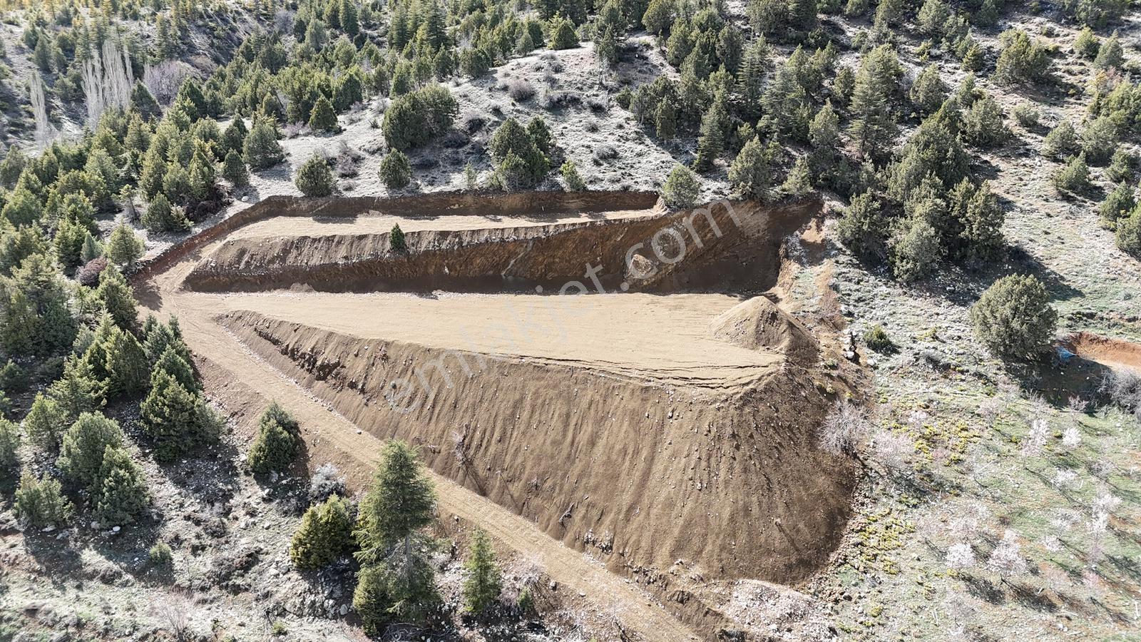 Bolkardan Arslanköyde 3.696 M² Yatırımlık Arazi - Görsel 13