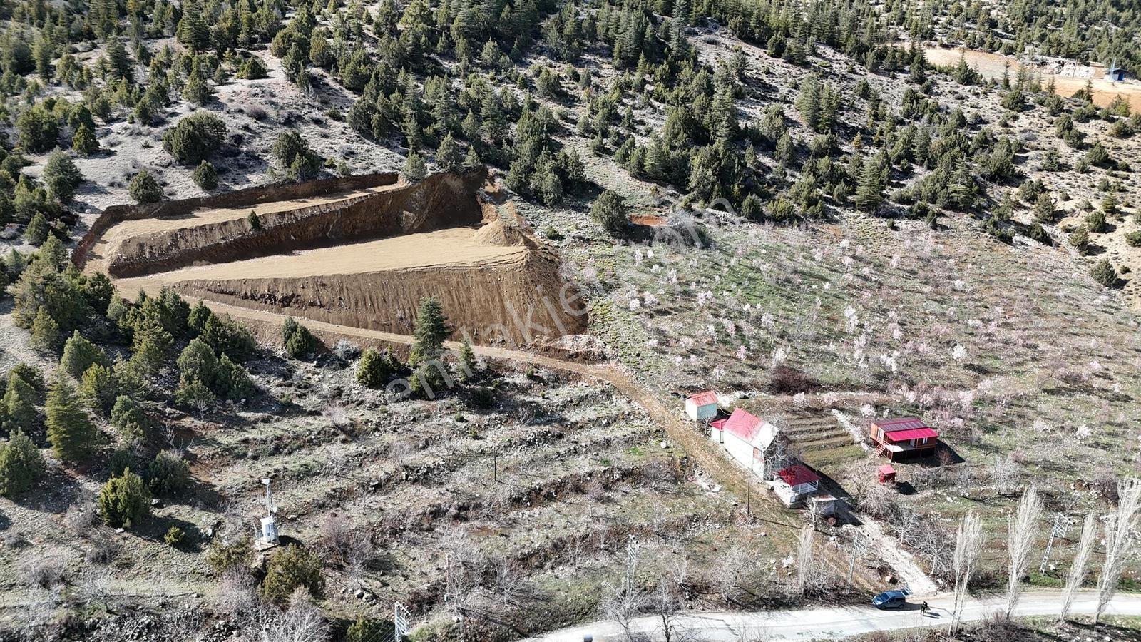 Bolkardan Arslanköyde 3.696 M² Yatırımlık Arazi - Görsel 9