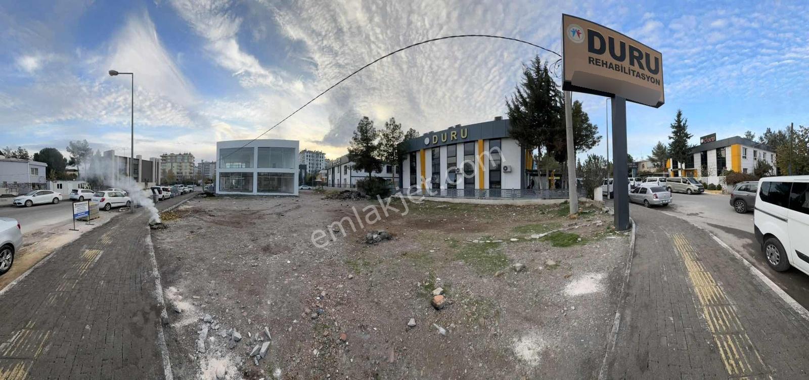 Diclekentte Ticaretin Kalbinde Satılık Köşe Parsel Arsa - Görsel 2