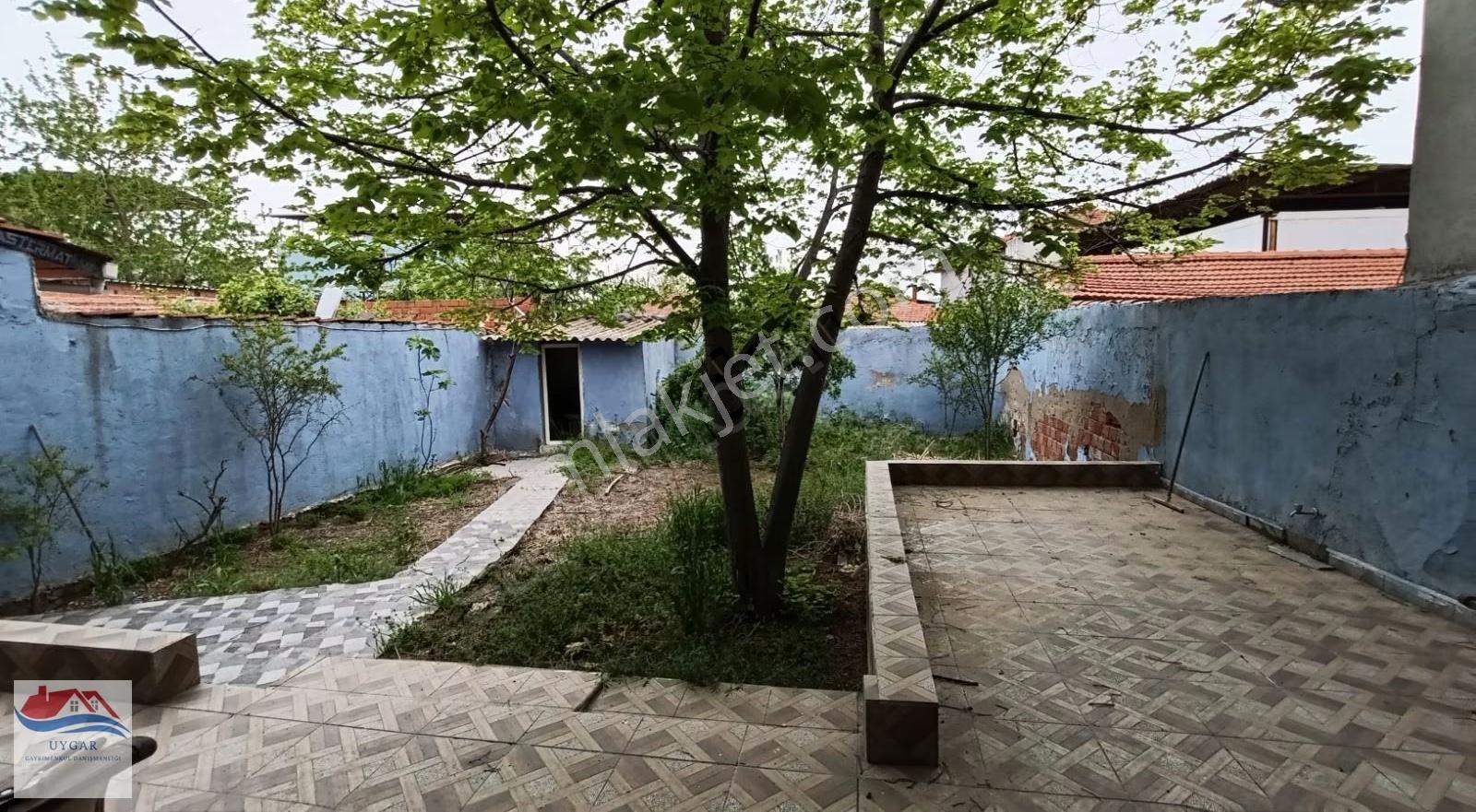Menemen Emiralem Değirmendere Bahçeli 2 Katlı Müstakil Ev - Görsel 14