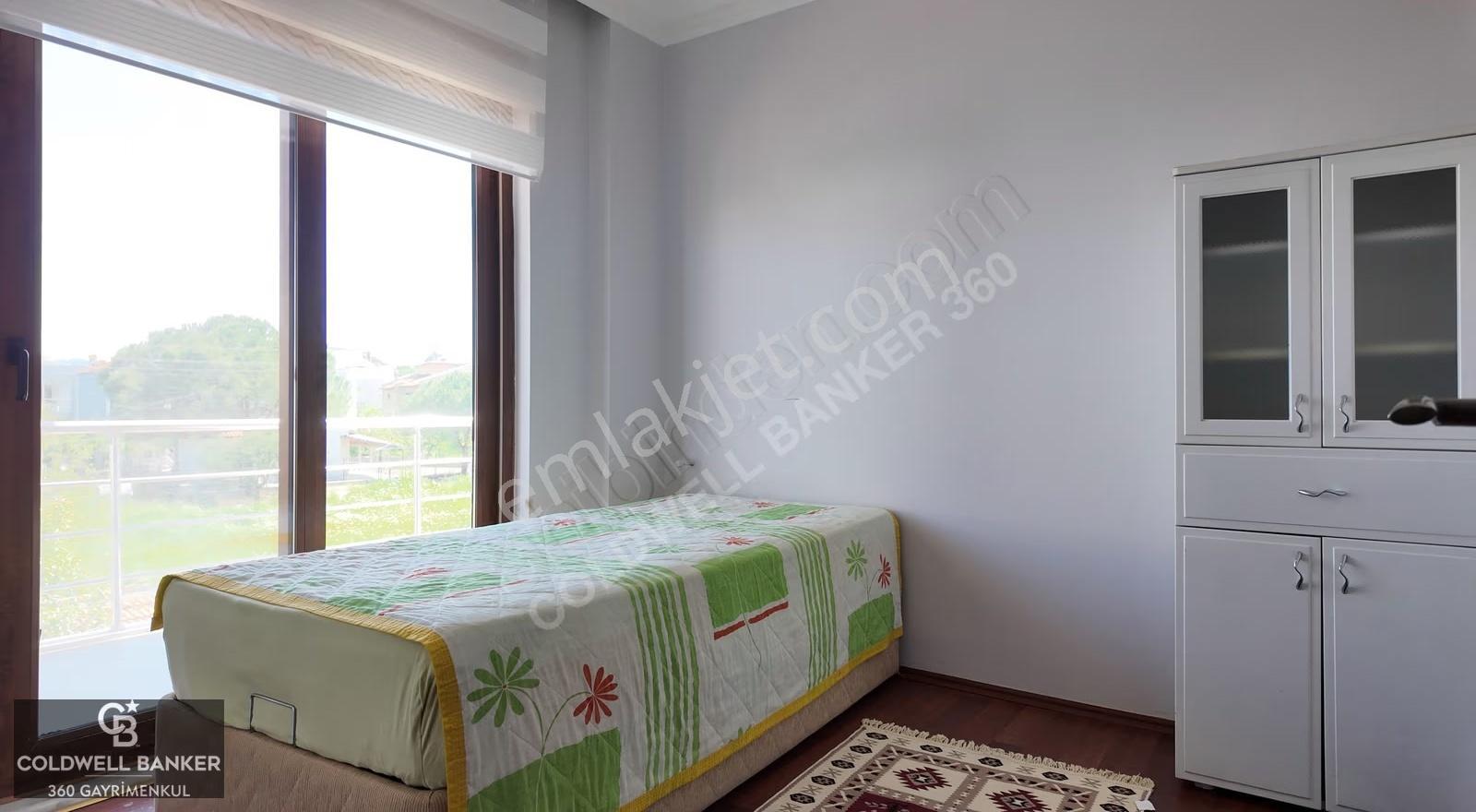 Dikili Kabakumda 6+1 Satılık Tripleks Villa - Görsel 32