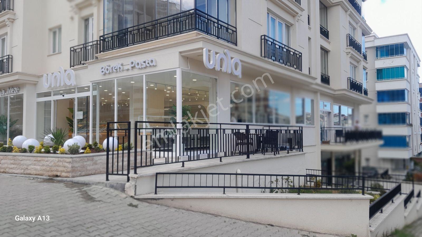 19 Mayıs Bulvarı Kurumsal Kiracılı Satılık 288 M² Köşe Dükkan - Görsel 27