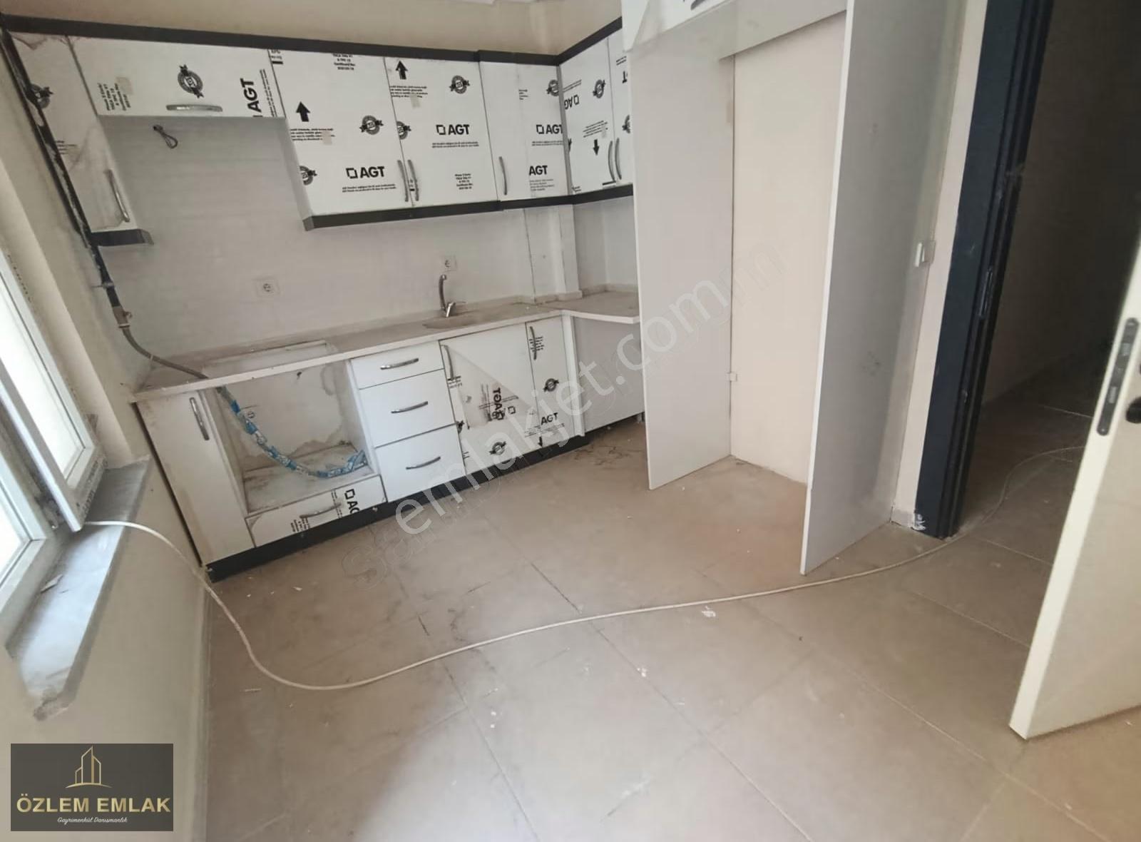 Özlem Den Kurtuluş Caddesine Cephe 3+1 Satılık Daire