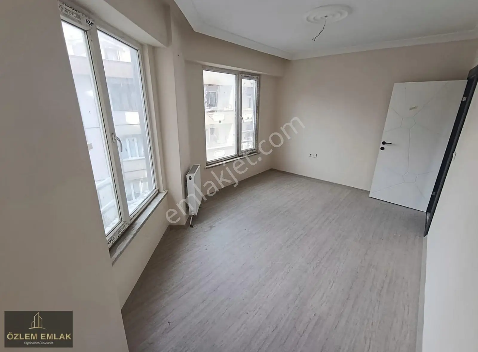 Özlem Den Kurtuluş Caddesine Cephe 3+1 Kiralık Daire - Görsel 9