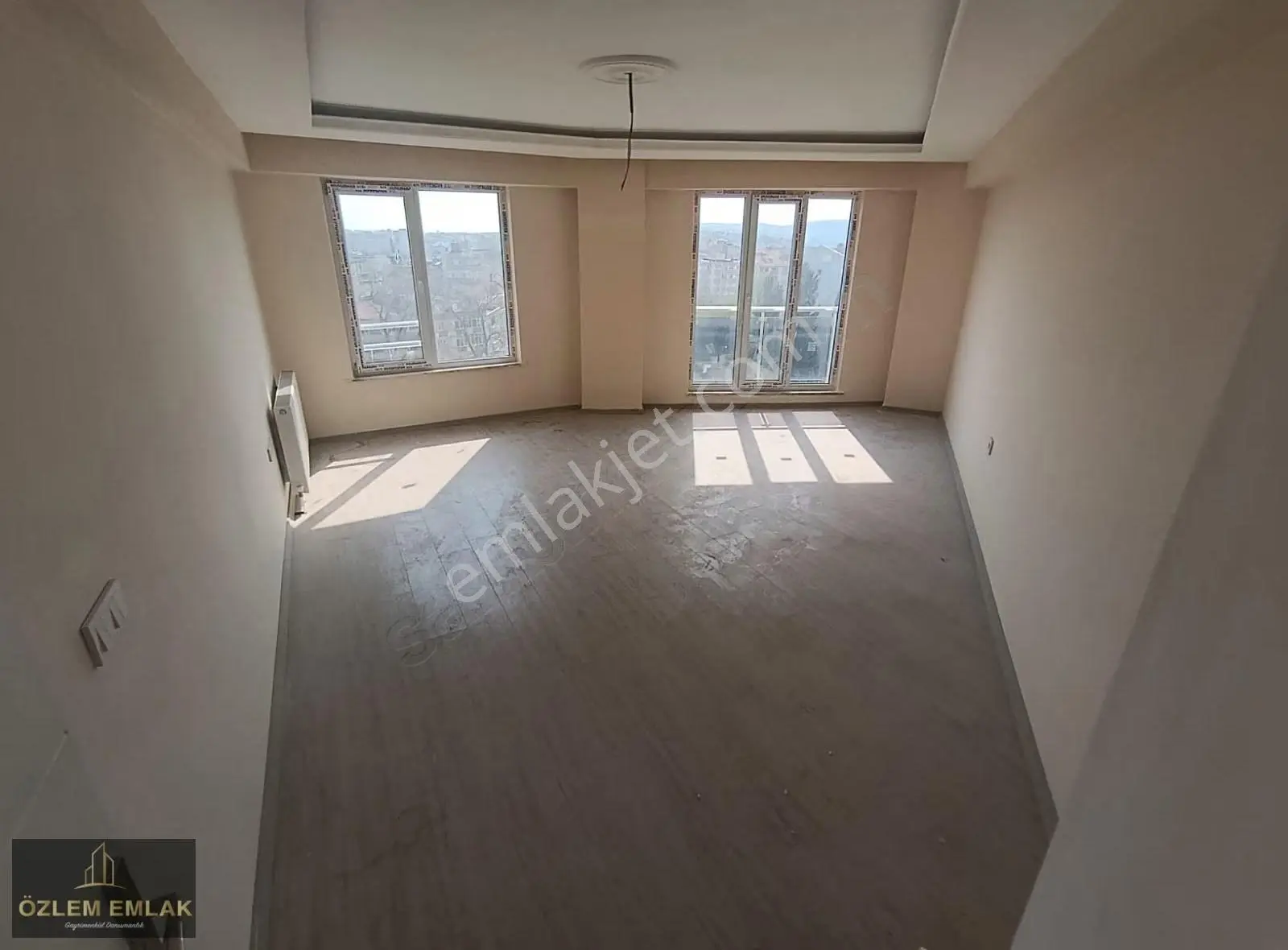Özlem Den Kurtuluş Caddesine Cephe 3+1 Ön Cephe Kiralık Daire - Görsel 2