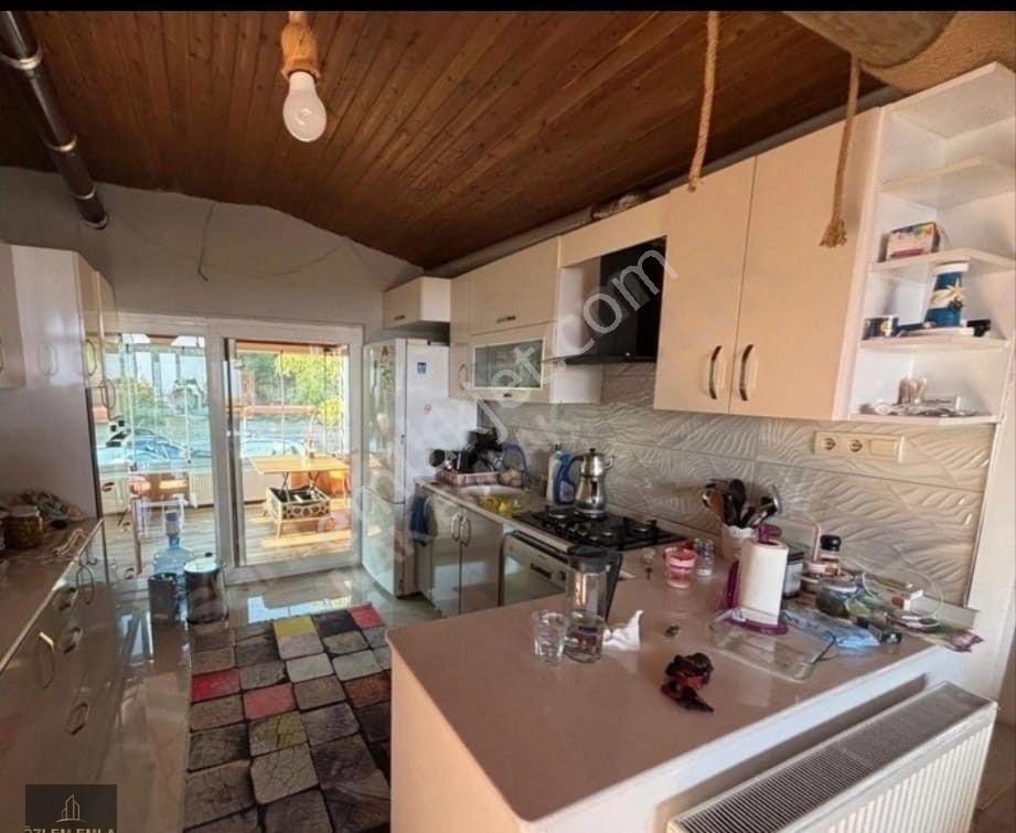Erdek Tatlısu Tanaşa Bölgesinde Enfes Deniz Manzaralı Yazlık - Görsel 29