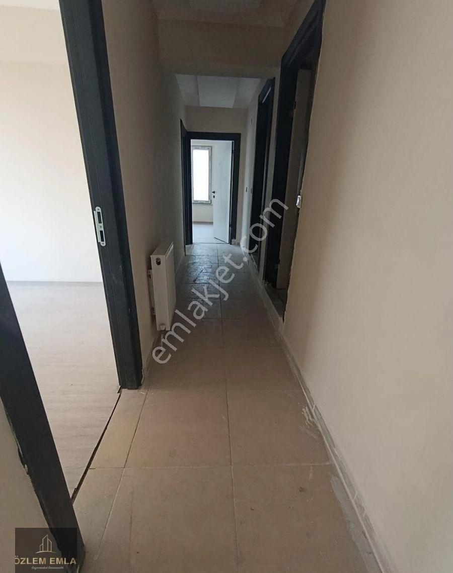 Özlem Den Kurtuluş Caddesine Cephe 3+1 Kiralık Arakat Daire - Görsel 9