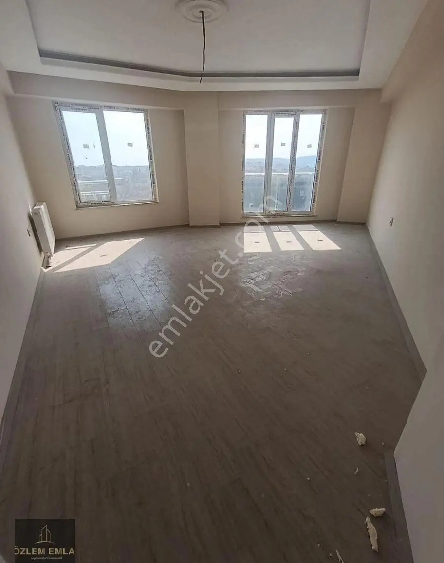Özlem Den Kurtuluş Caddesine Cephe 3+1 Ön Cephe Kiralık Daire - Görsel 14