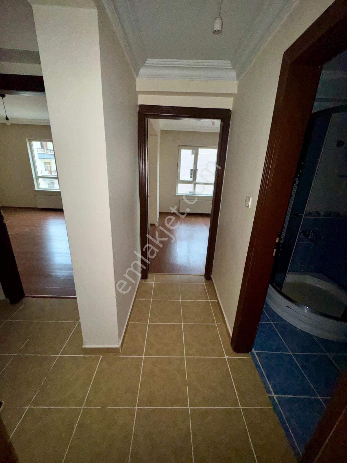 Karşıyakada 3+1 Ara Kat 100m2 Satılık Daire Karadeniz Emlaktan - Görsel 16