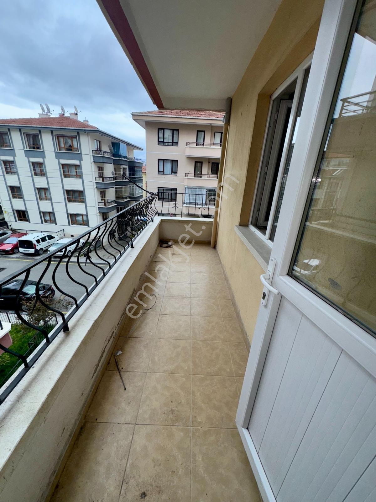 Karşıyakada 3+1 Ara Kat 100m2 Satılık Daire Karadeniz Emlaktan - Görsel 10