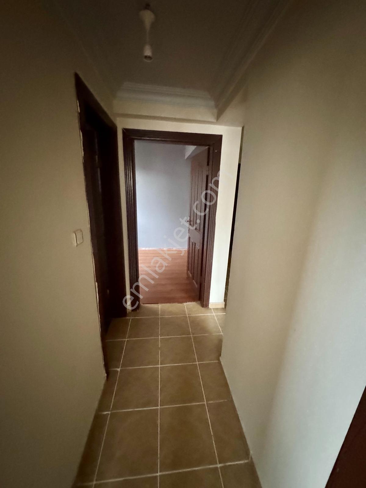 Karşıyakada 3+1 Ara Kat 100m2 Satılık Daire Karadeniz Emlaktan - Görsel 18