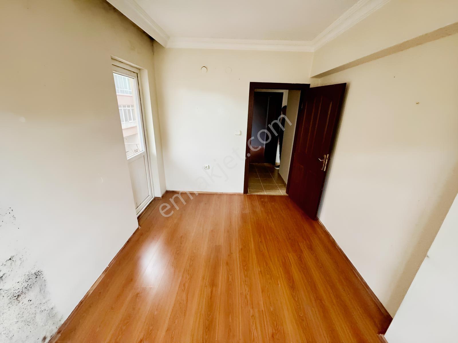 Karşıyakada 3+1 Ara Kat 100m2 Satılık Daire Karadeniz Emlaktan - Görsel 8