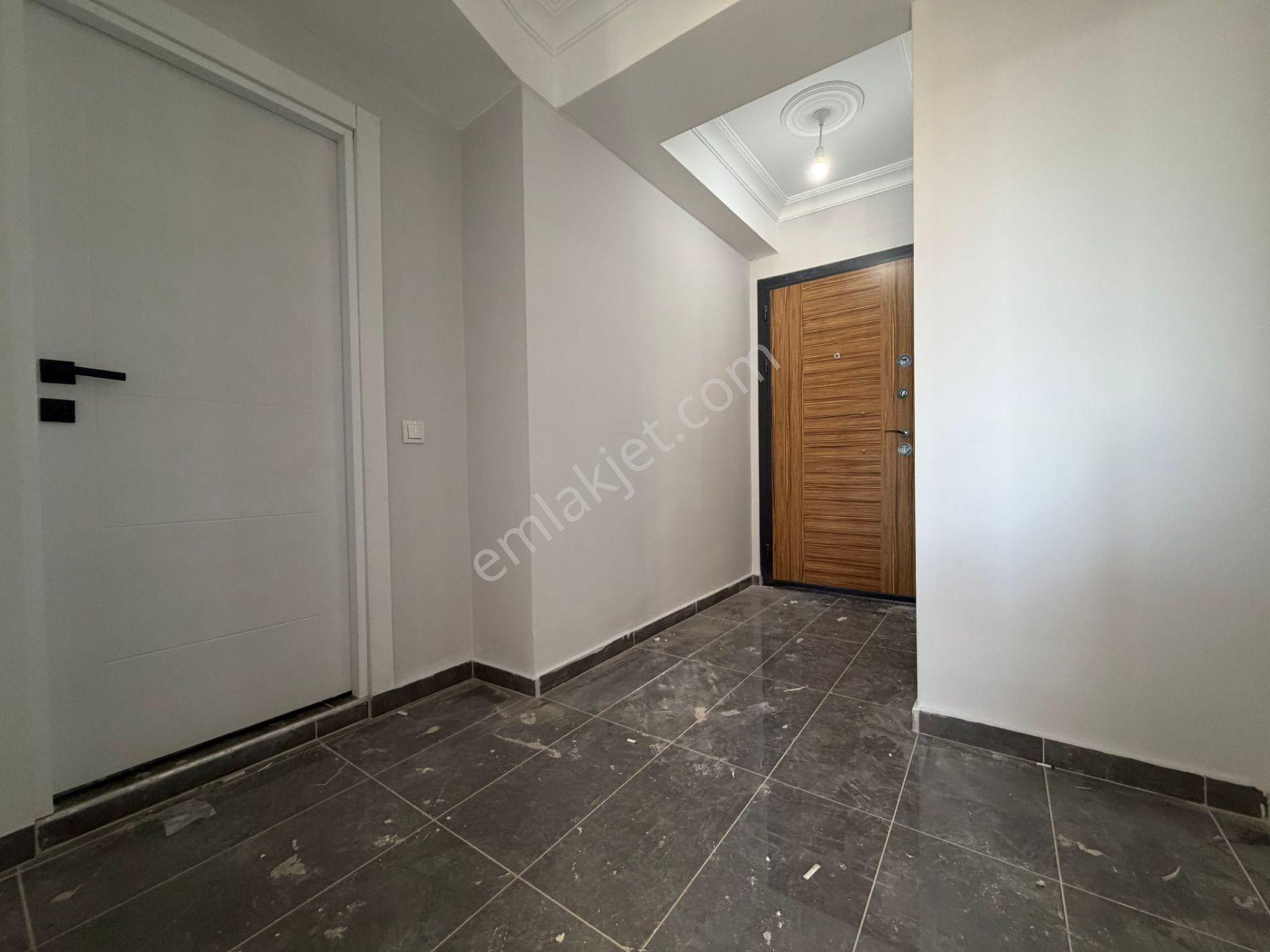 İstanbul House'dan Bahçelievler'de Sıfır Binada 2+1 Ön Cephe - Görsel 17